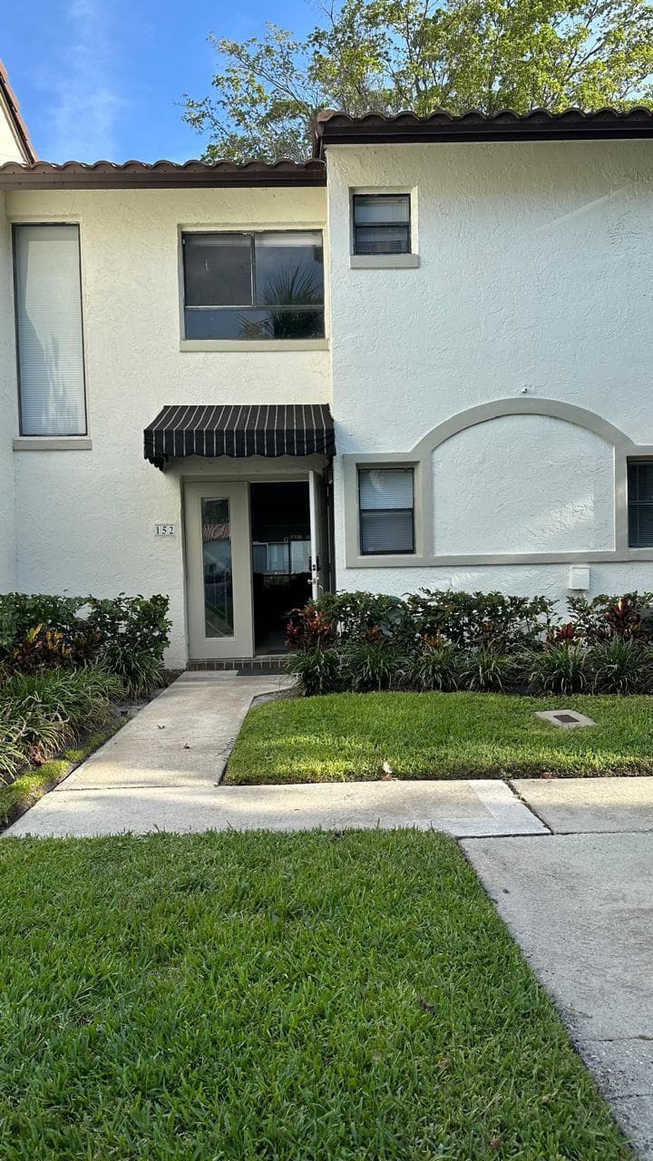 7200 NW 2nd Avenue 1520, Boca Raton, FL 33487 — photo 1 of 27