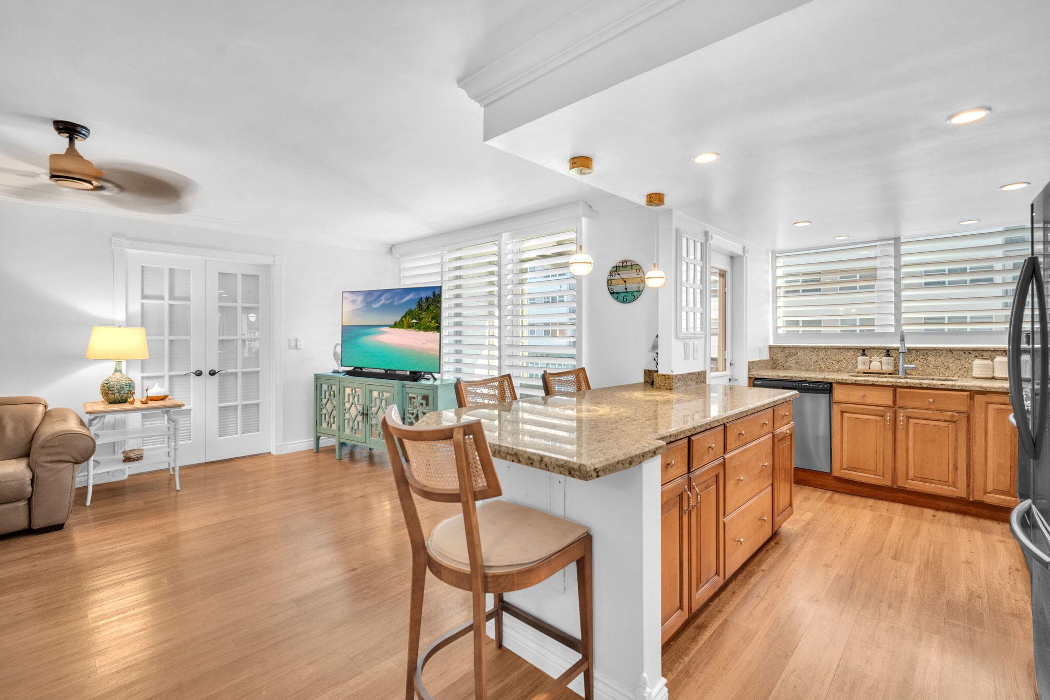 1239 Hillsboro Mile 202, Hillsboro Beach, FL 33062 — photo 15 of 42