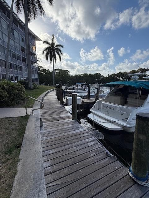 1319 E Hillsboro Boulevard 412, Deerfield Beach, FL 33441 — photo 33 of 47