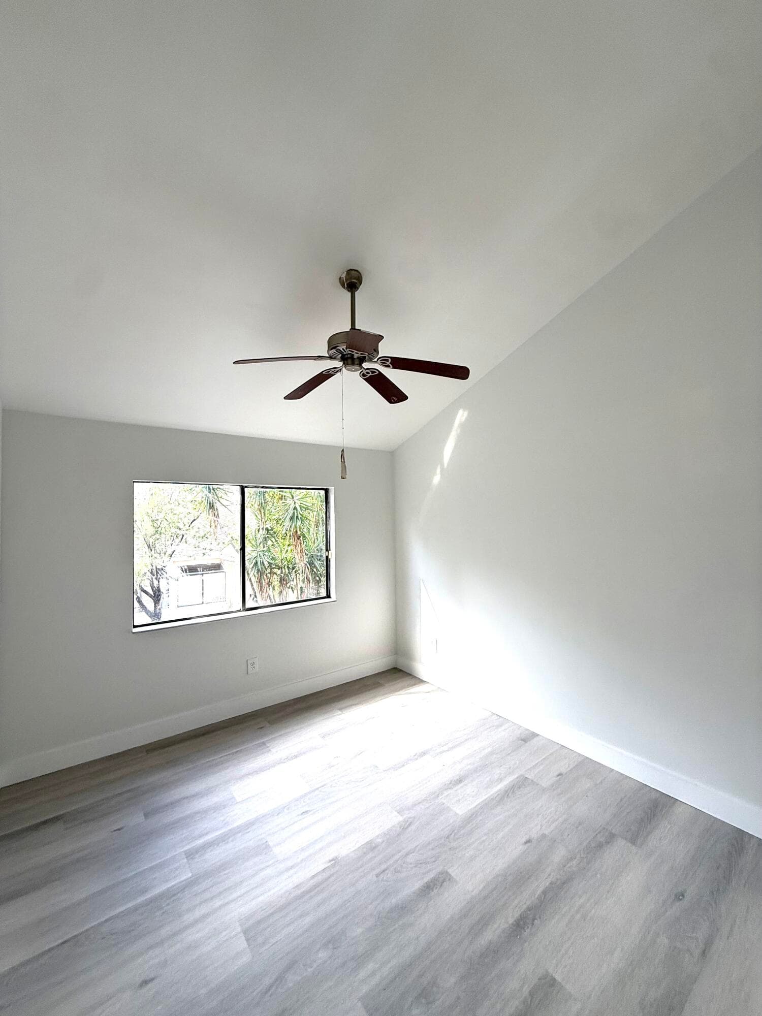 1909 Players Place, North Lauderdale, FL 33068 — photo 9 of 13