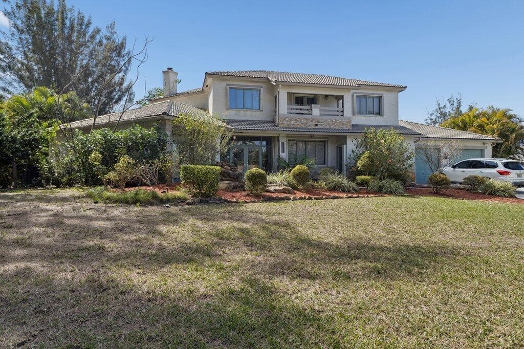 5521 SW 109th Avenue, Davie, FL 33328 — photo 3 of 57