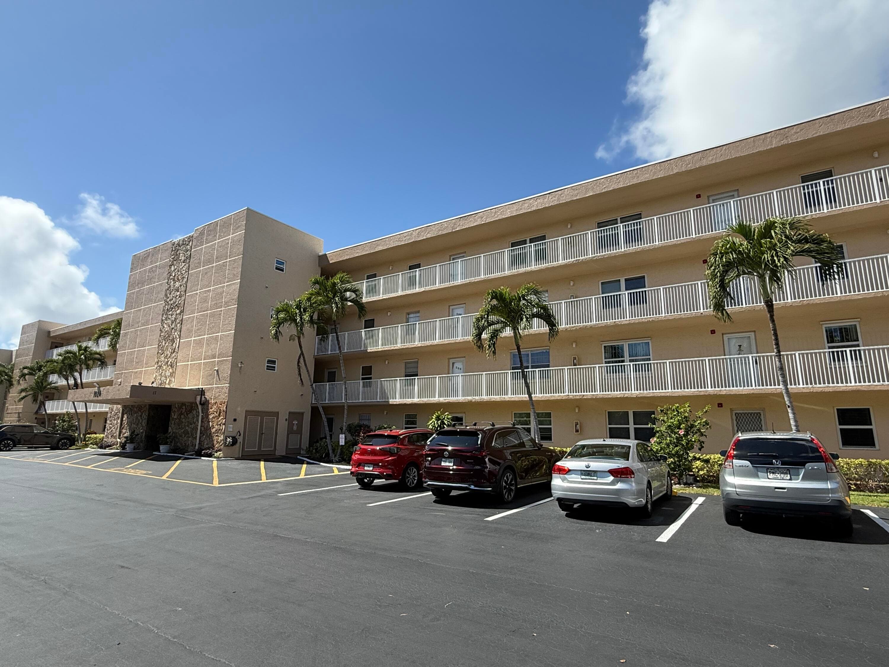 1024 SE 5th Avenue 308, Dania Beach, FL 33004 — photo 49 of 51