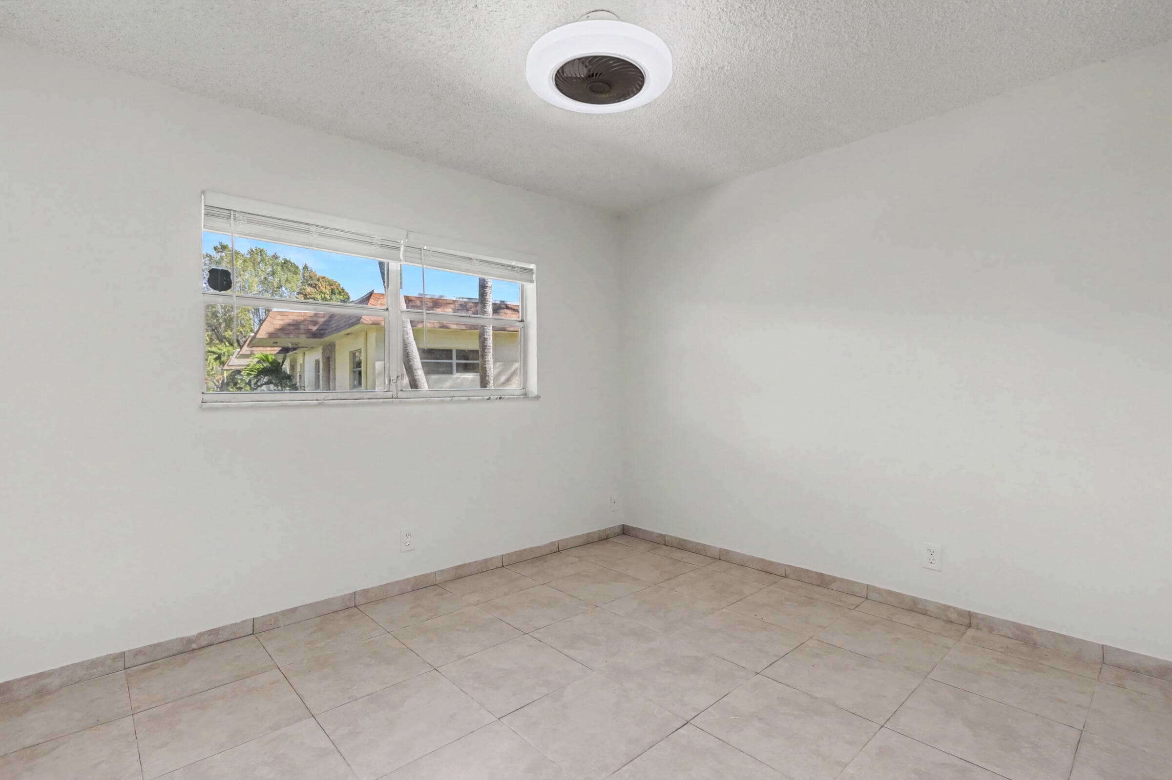 437 SW Natura Avenue F, Deerfield Beach, FL 33441 — photo 15 of 26