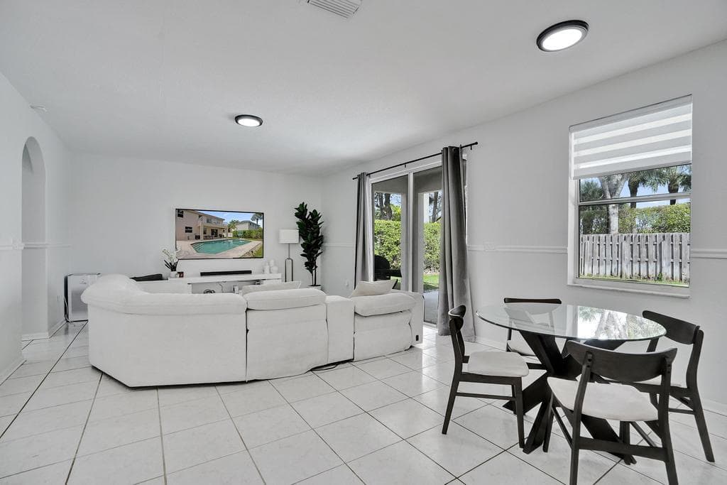 16405 Diamond Head Drive, Weston, FL 33331 — photo 13 of 67