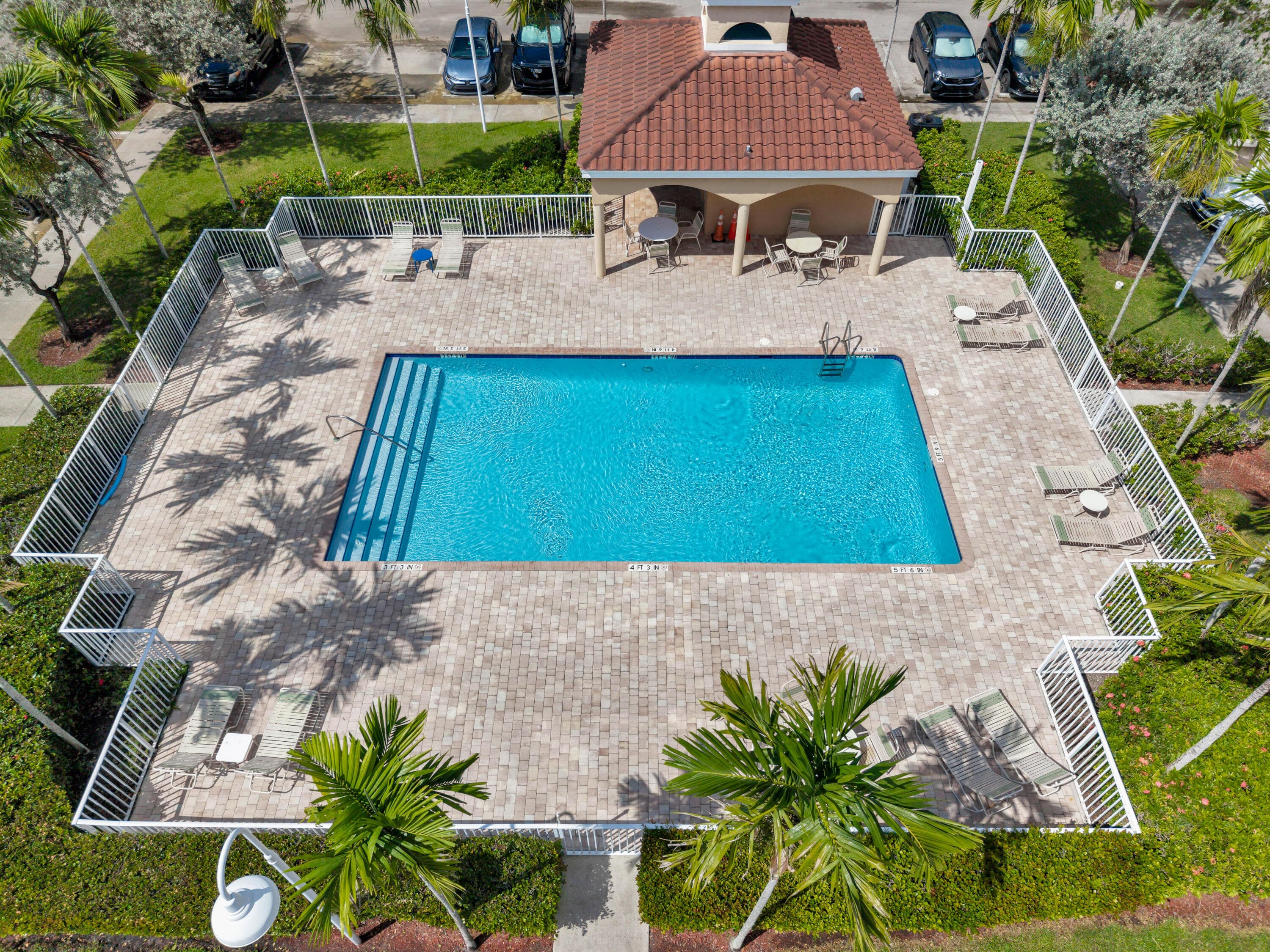 529 E Sheridan Street 2061, Dania Beach, FL 33004 — photo 5 of 33