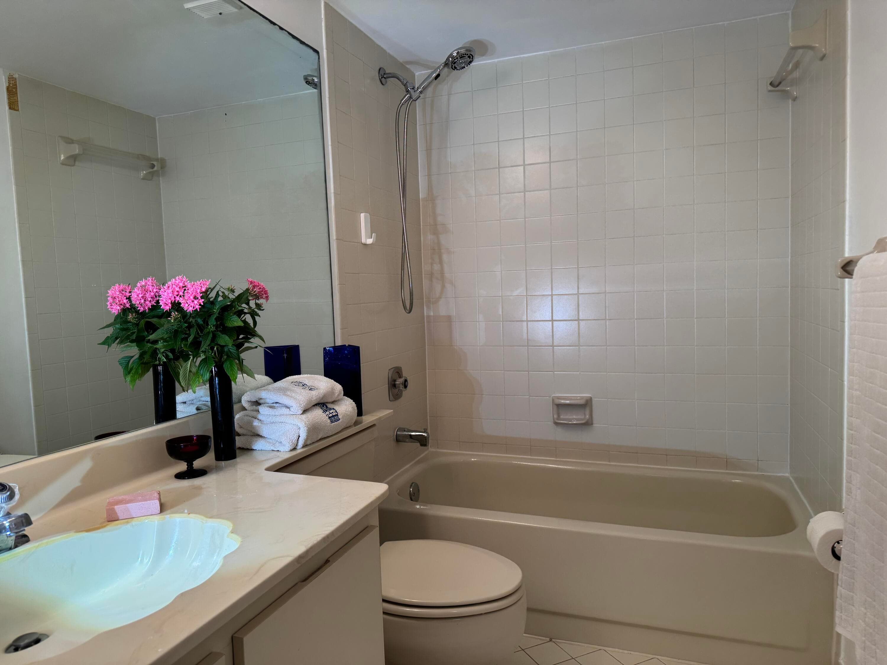112 Lake Emerald Drive 204, Oakland Park, FL 33309 — photo 18 of 53