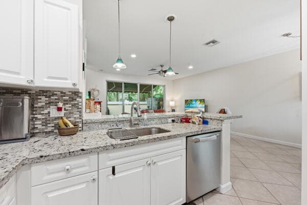 824 SE 4th Court, Deerfield Beach, FL 33441 — photo 13 of 31