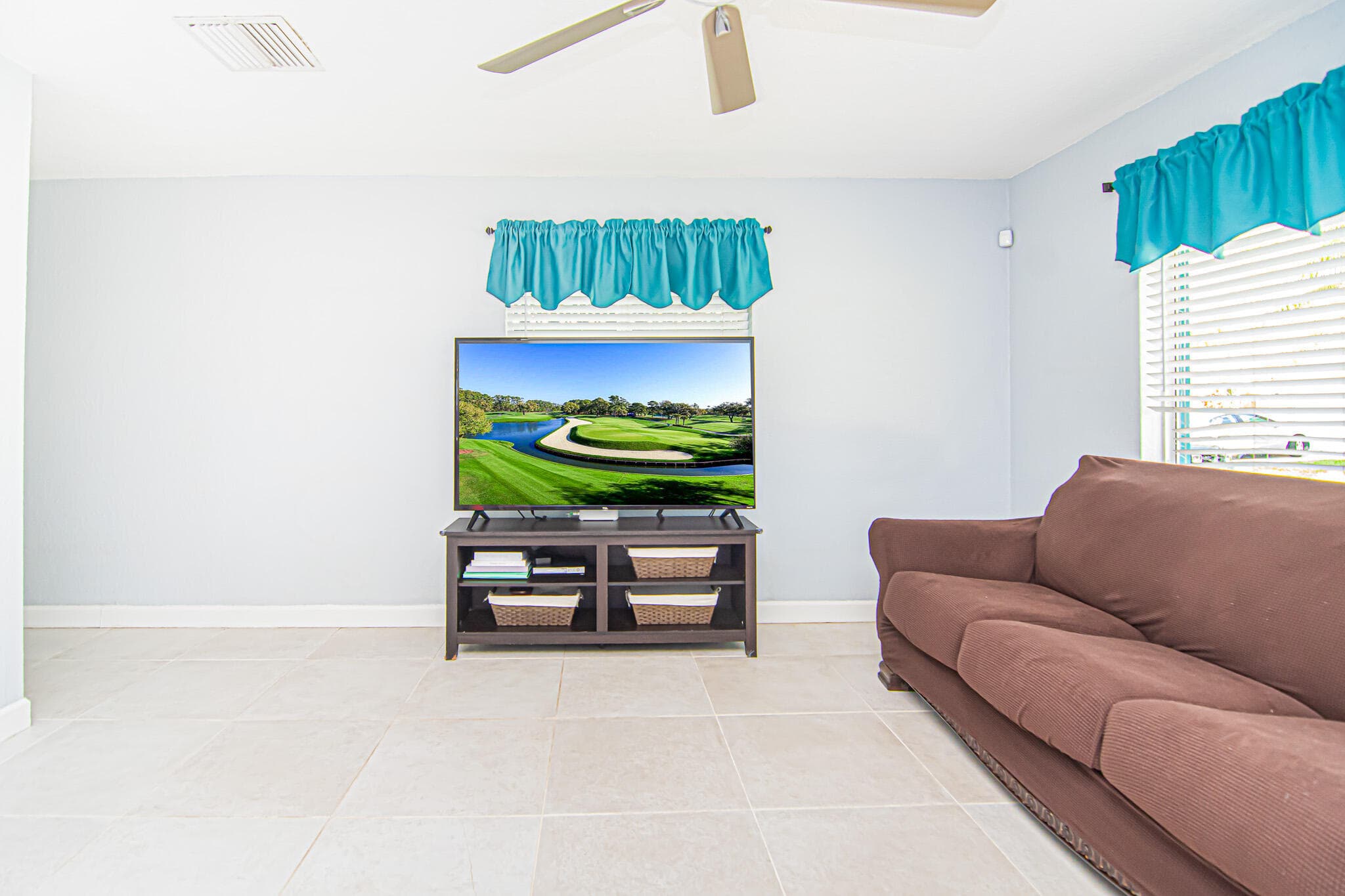 5711 NW 48th Avenue, Tamarac, FL 33319 — photo 12 of 37