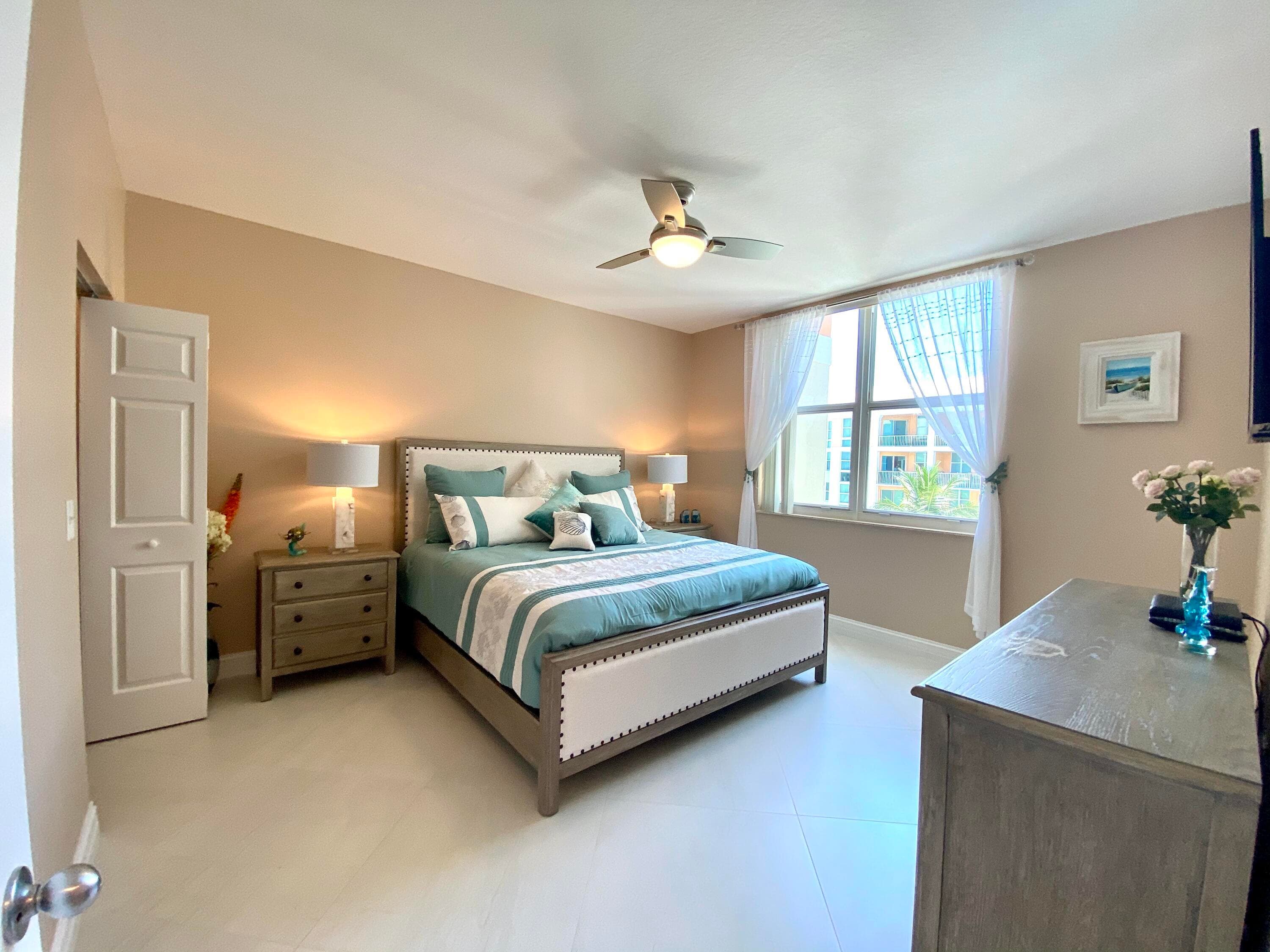 806 E Windward Way 508, Lantana, FL 33462 — photo 13 of 42
