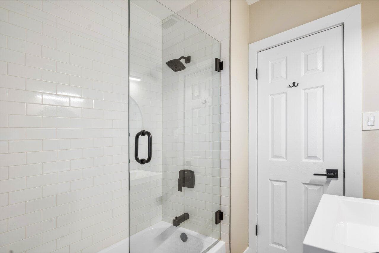 215 S Palmway, Lake Worth Beach, FL 33460 — photo 22 of 60