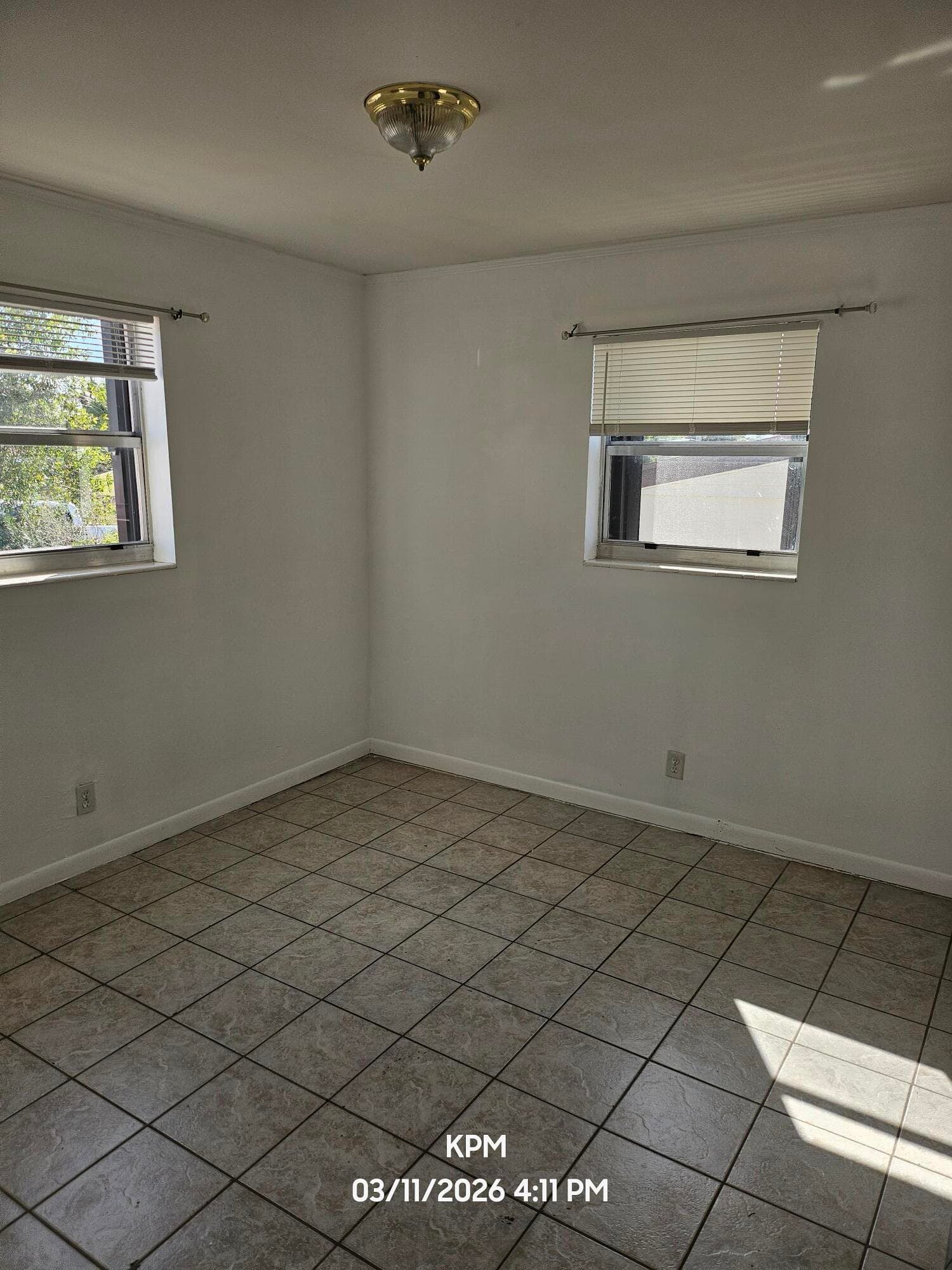 919 Selkirk Street, West Palm Beach, FL 33405 — photo 5 of 8