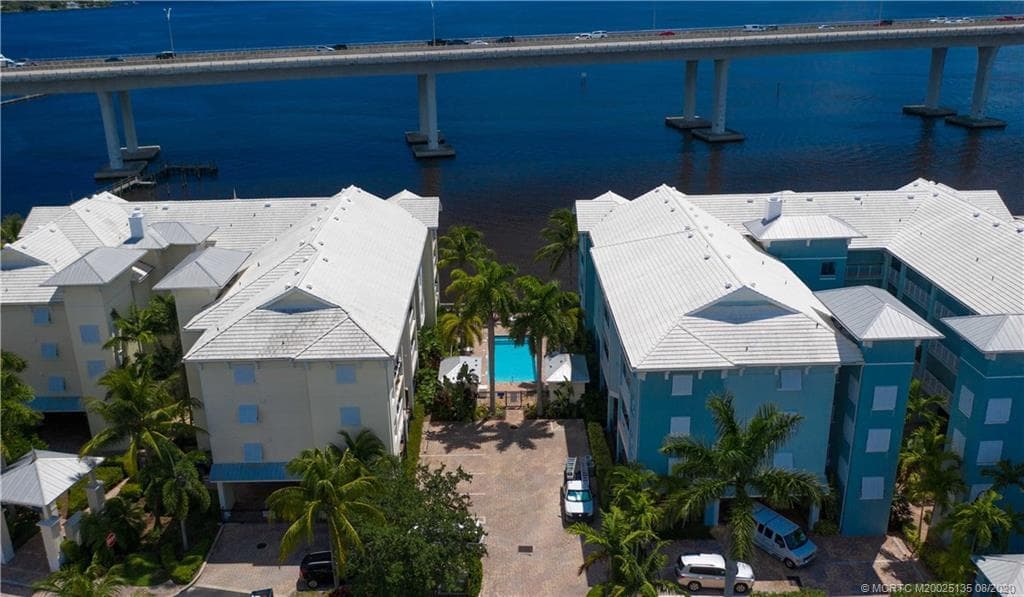 275 NW Flagler Avenue 205, Stuart, FL 34994 — photo 1 of 44
