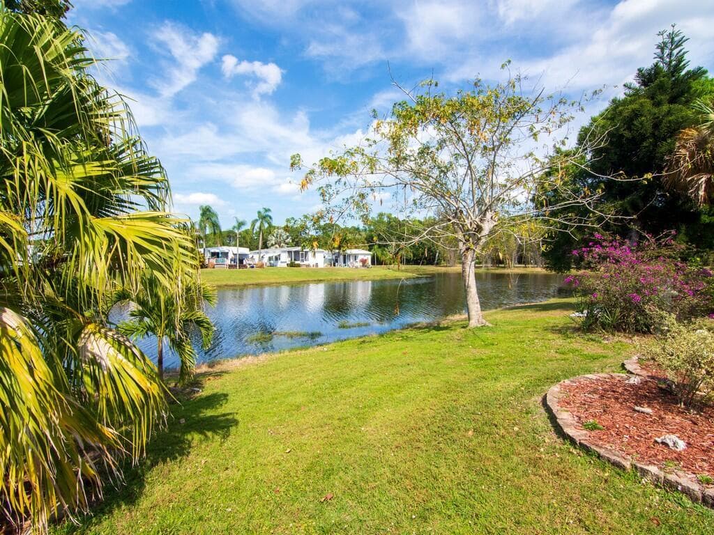 43 W Caribbean, Port St. Lucie, FL 34952 — photo 8 of 44