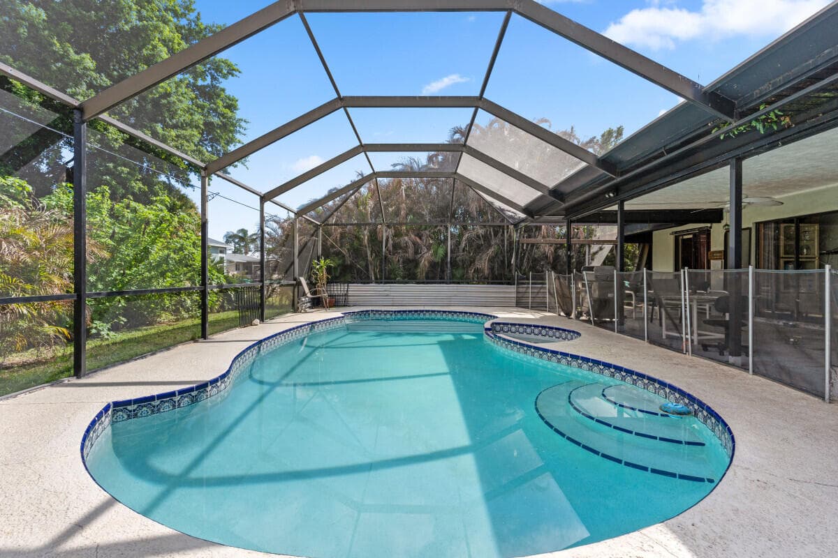1119 SE Cambridge Drive, Port St. Lucie, FL 34952 — photo 21 of 24