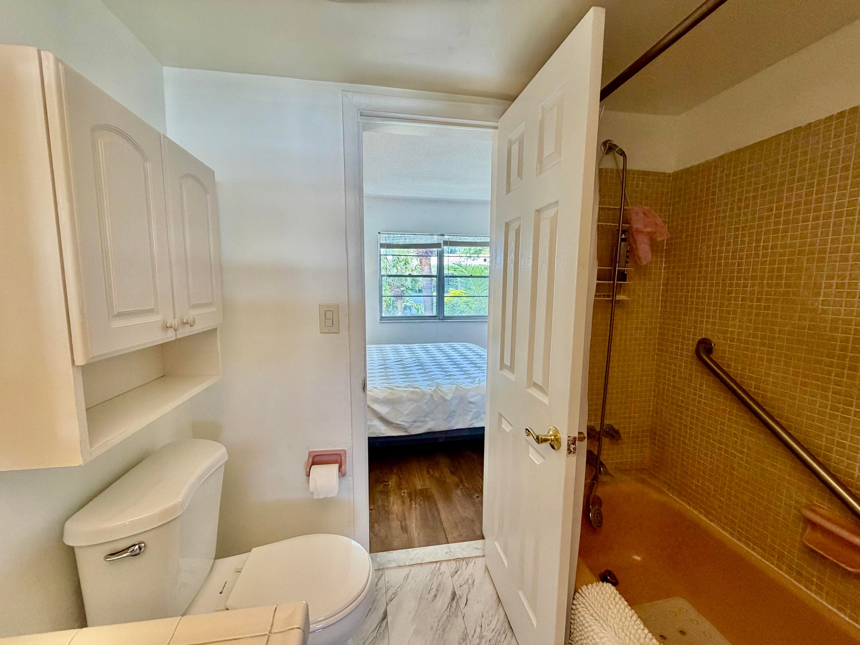 2551 W Golf Boulevard 204, Pompano Beach, FL 33064 — photo 21 of 38