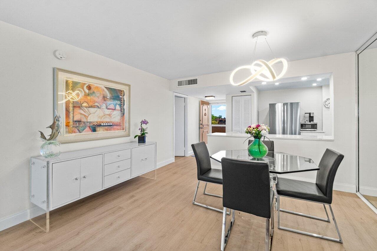 6461 NW 2nd Avenue 411, Boca Raton, FL 33487 — photo 7 of 31