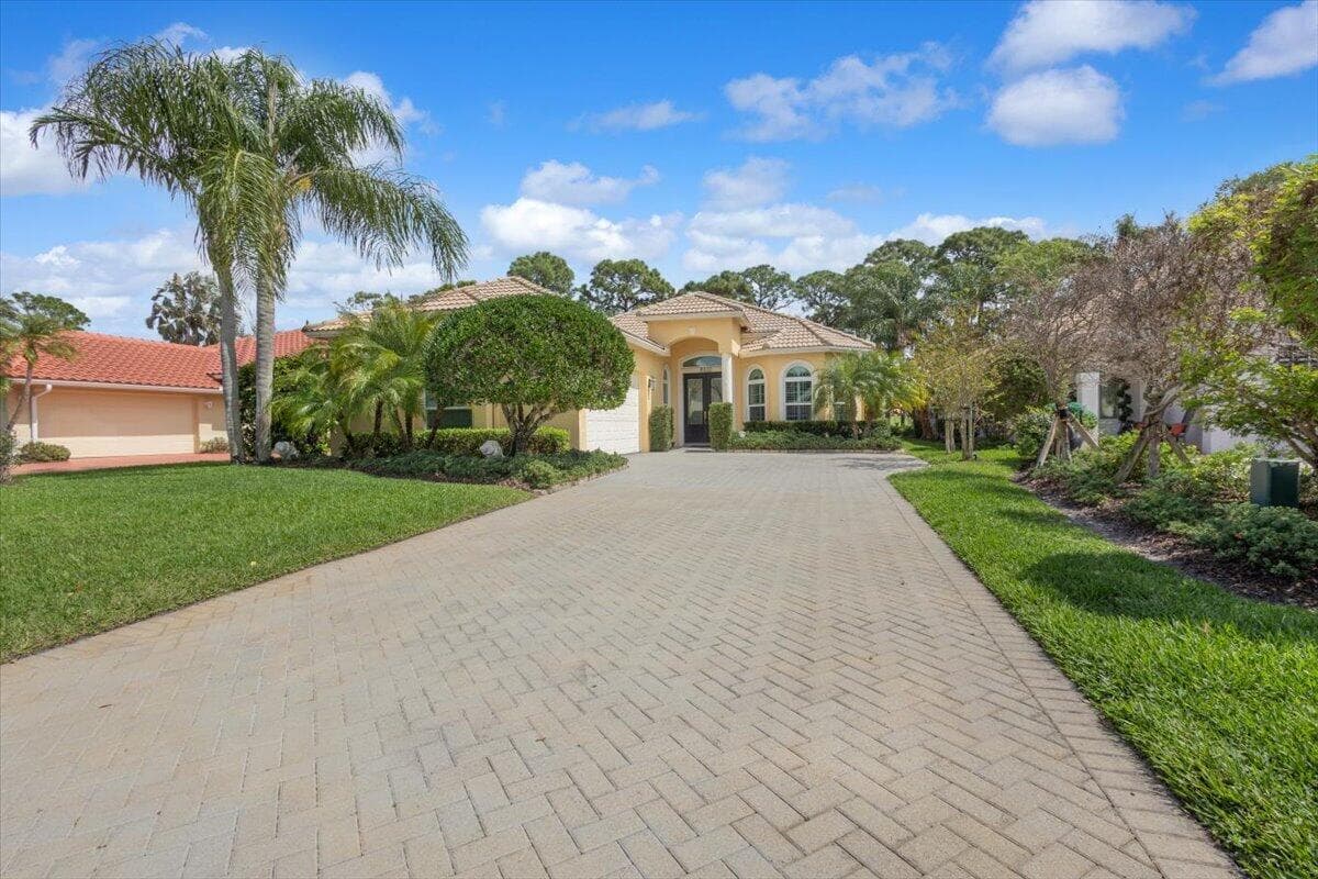 8332 Belfry Place, Port St. Lucie, FL 34986 — photo 4 of 93