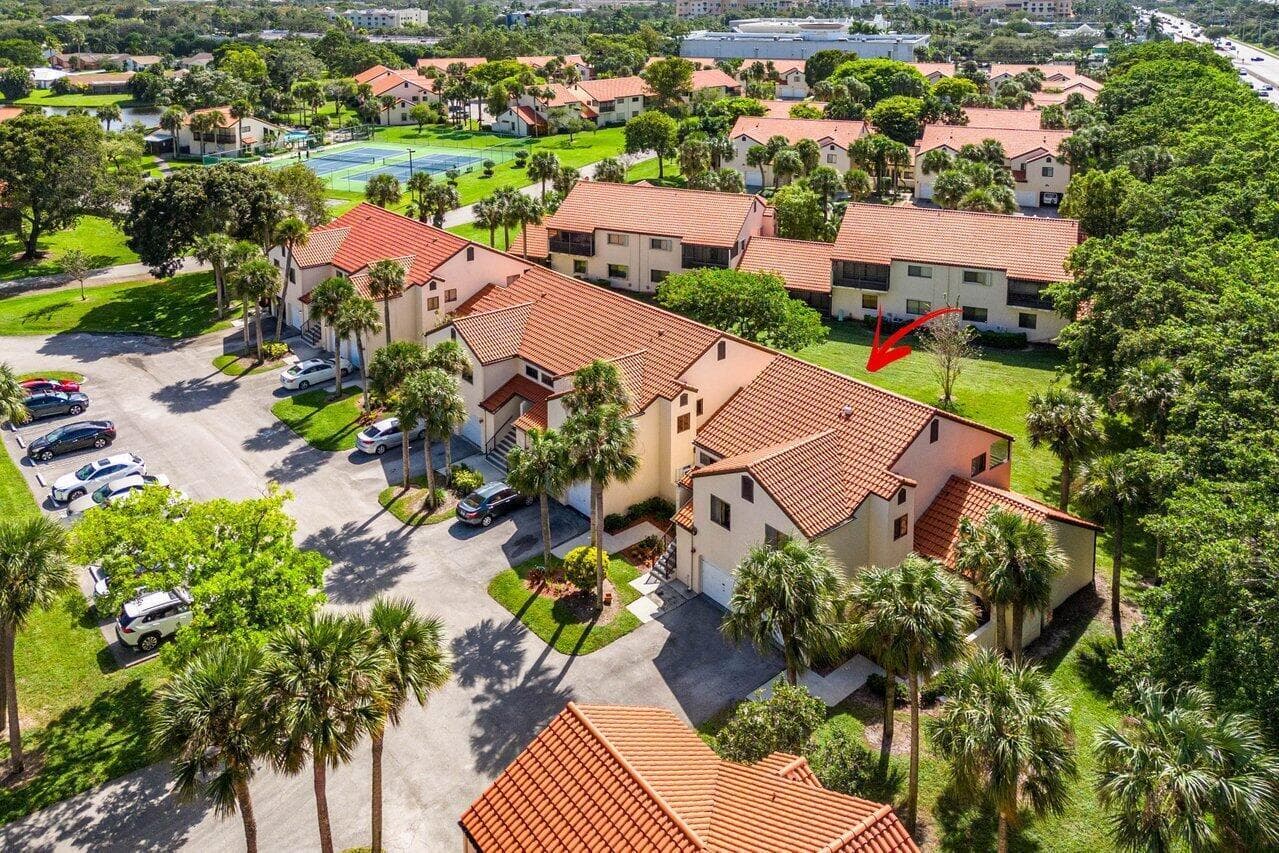 10 Via De Casas Sur 104, Boynton Beach, FL 33426 — photo 31 of 39