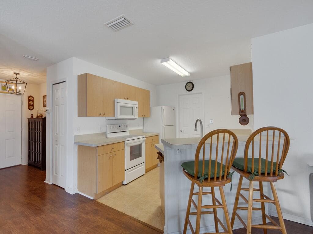 14464 Isla Flores Avenue, Fort Pierce, FL 34951 — photo 13 of 41