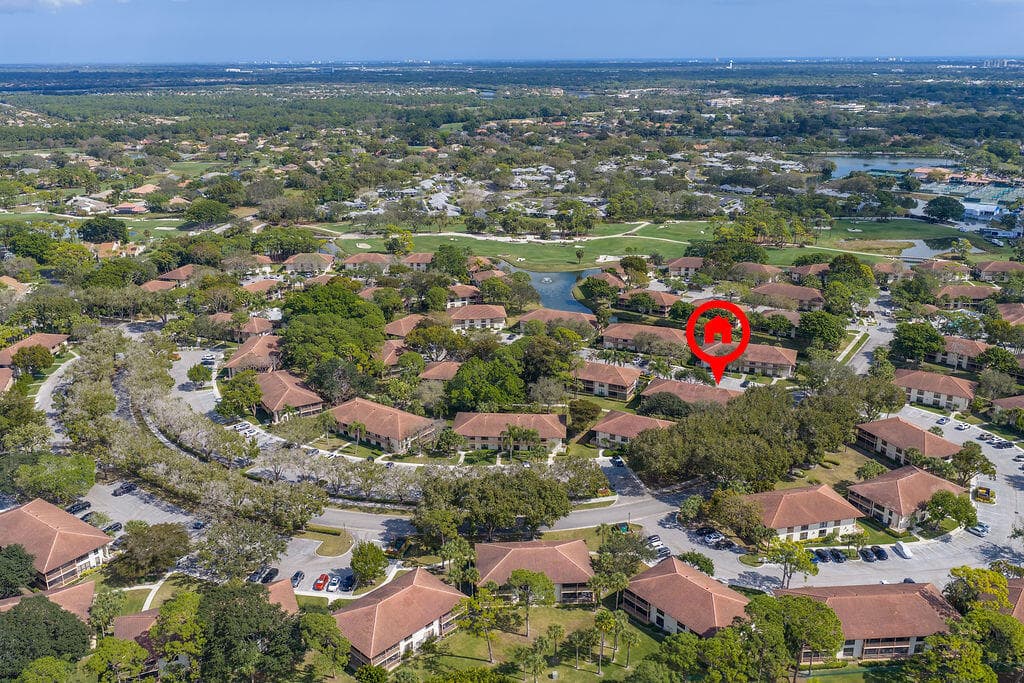 505 Brackenwood Place, Palm Beach Gardens, FL 33418 — photo 34 of 40