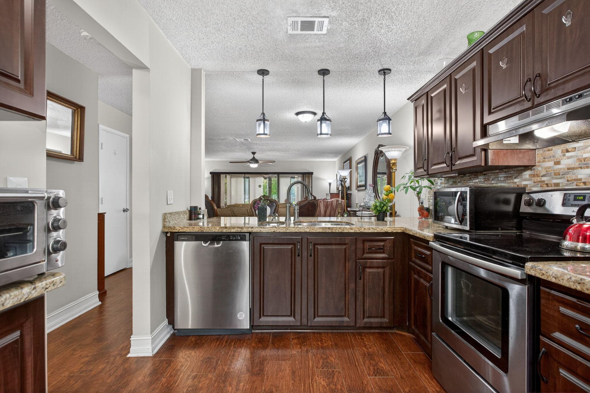 2122 NE 44th Street, Lighthouse Point, FL 33064 — photo 9 of 38