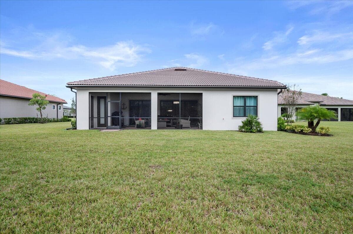 9132 Balsamo Drive, Palm Beach Gardens, FL 33412 — photo 29 of 35