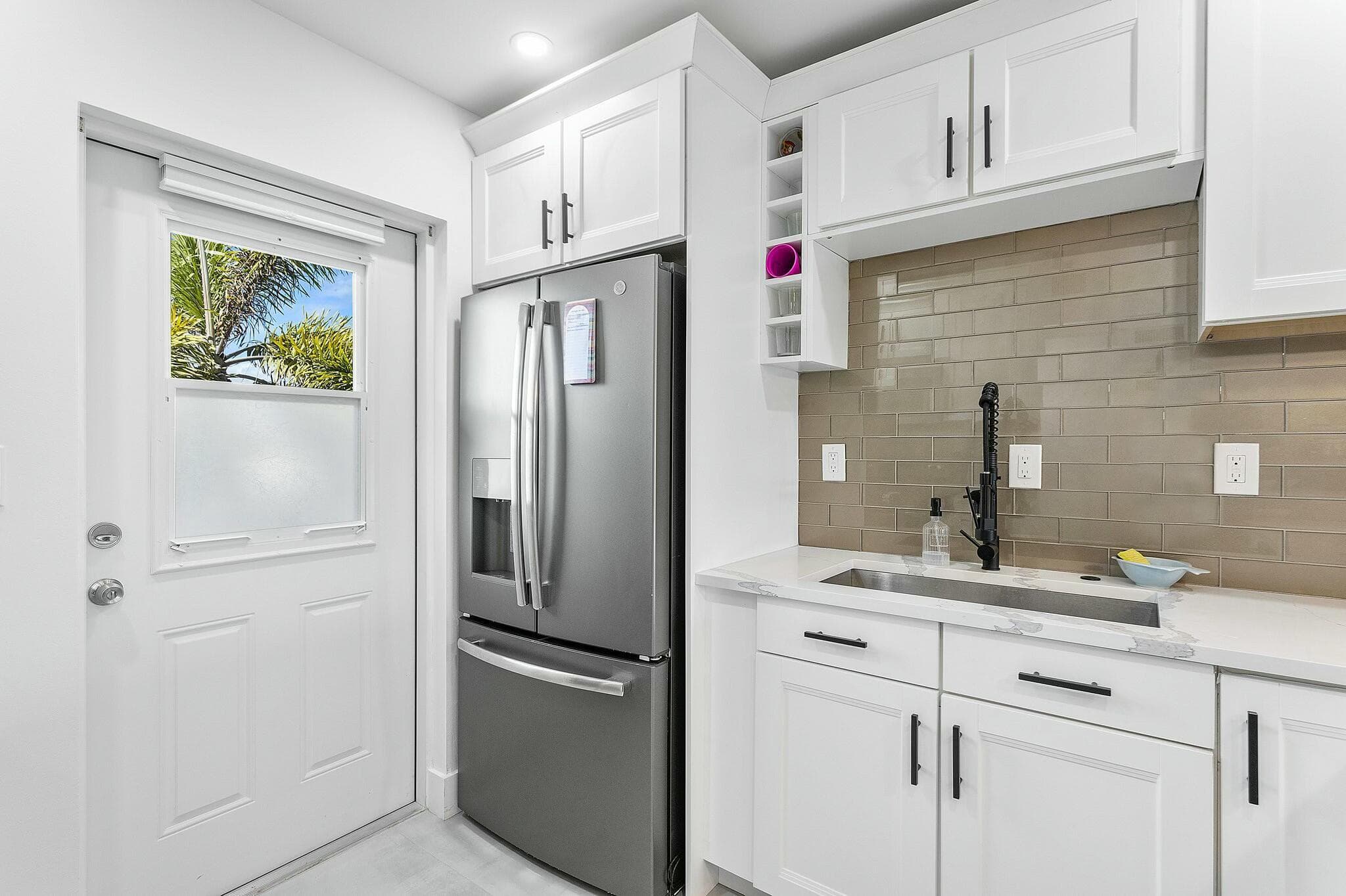 330 N Federal Highway, Deerfield Beach, FL 33441 — photo 3 of 27