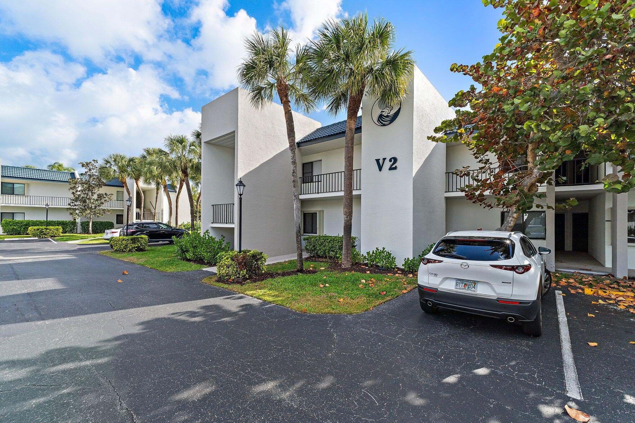 1605 S Us Highway 1 V2-204, Jupiter, FL 33477 — photo 3 of 36