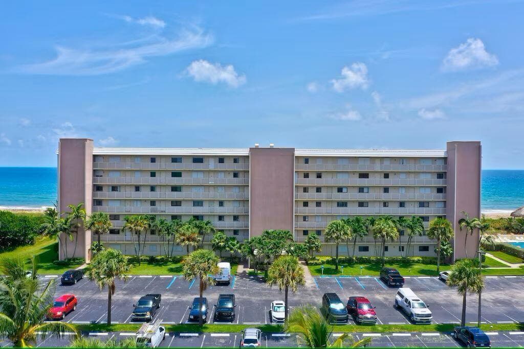 10102 S Ocean Drive 107, Jensen Beach, FL 34957 — photo 25 of 56
