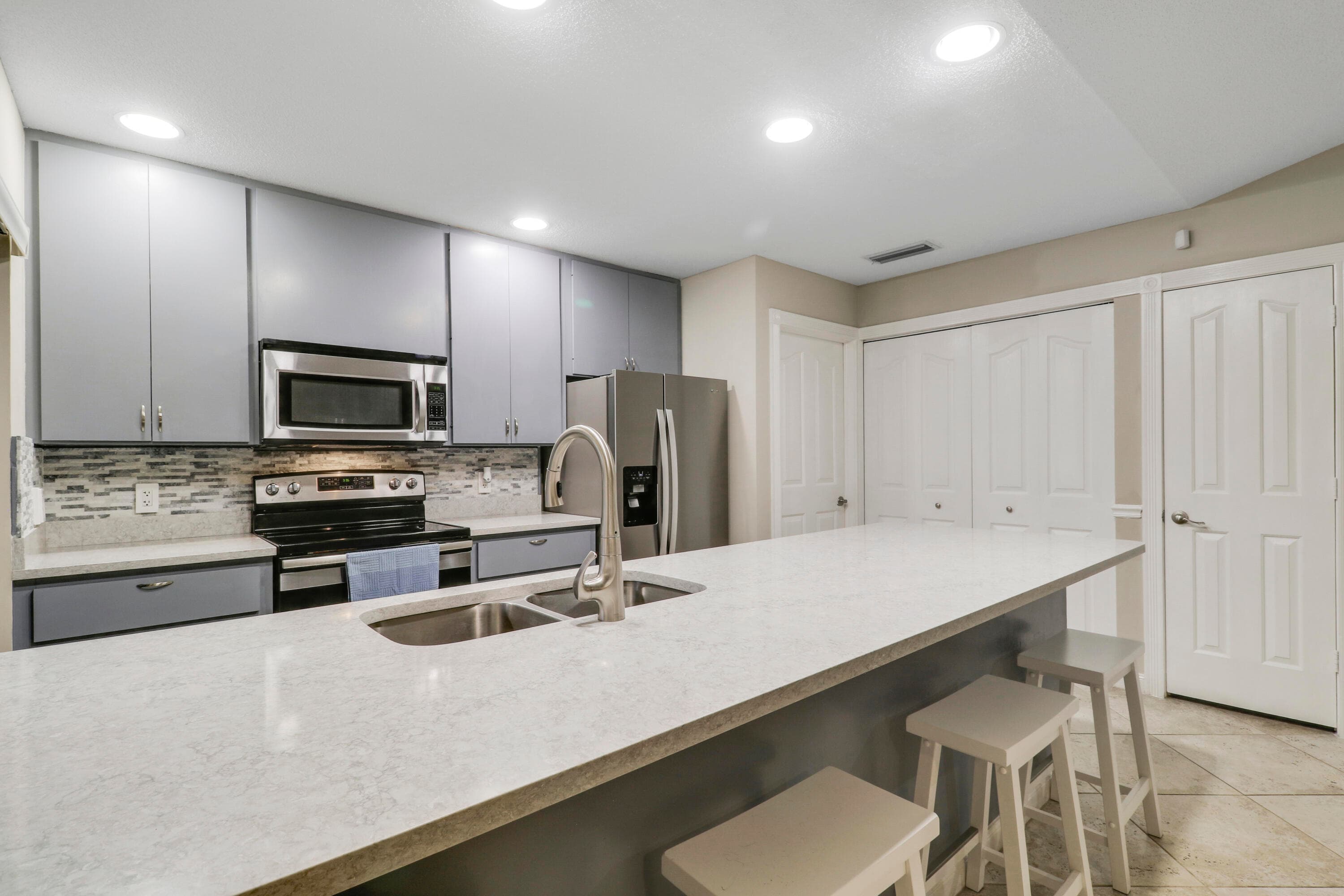 9229 Sun Terrace Circle A Circle, Palm Beach Gardens, FL 33403 — photo 16 of 48
