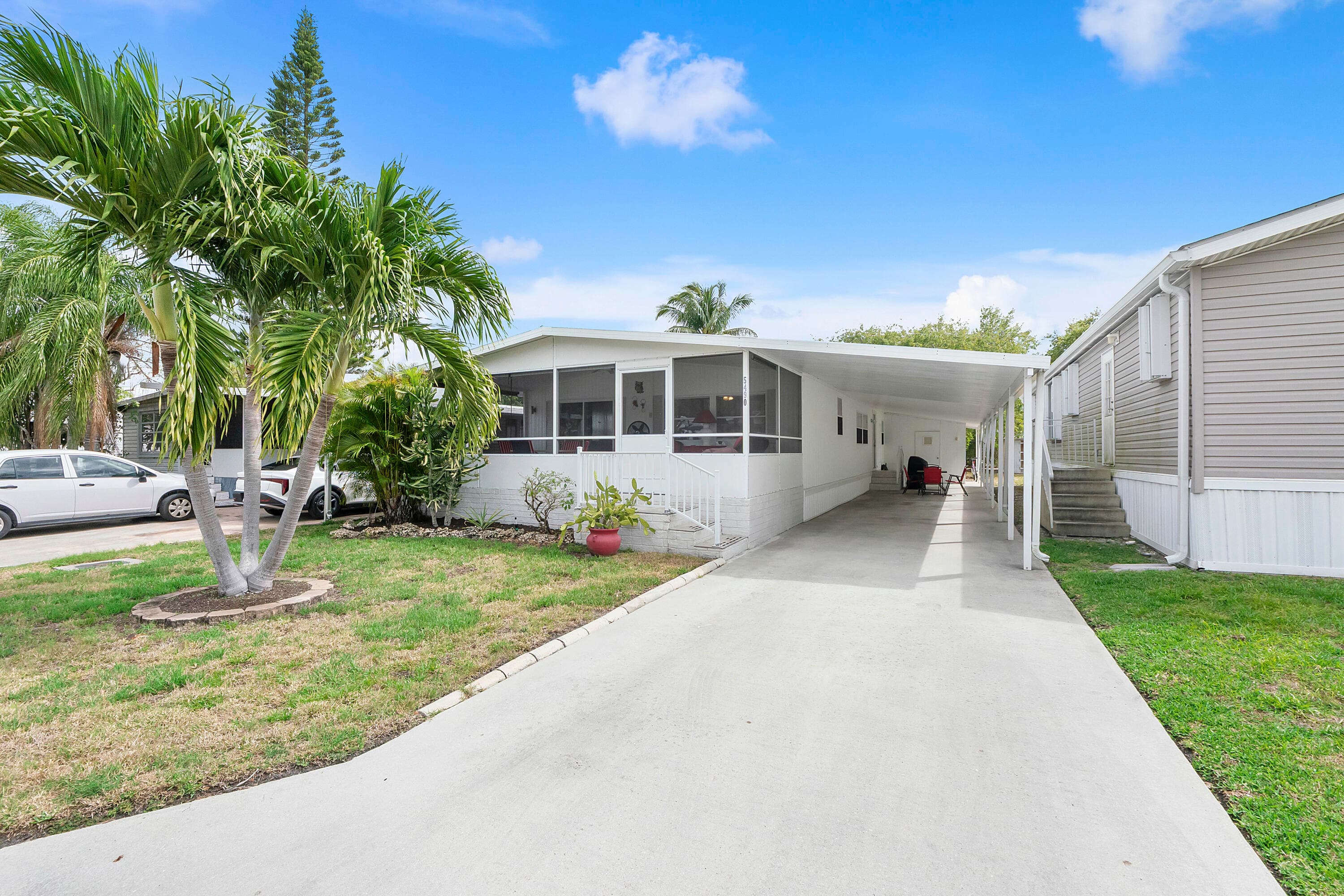 5490 SW 32nd Terrace, Fort Lauderdale, FL 33312 — photo 1 of 25