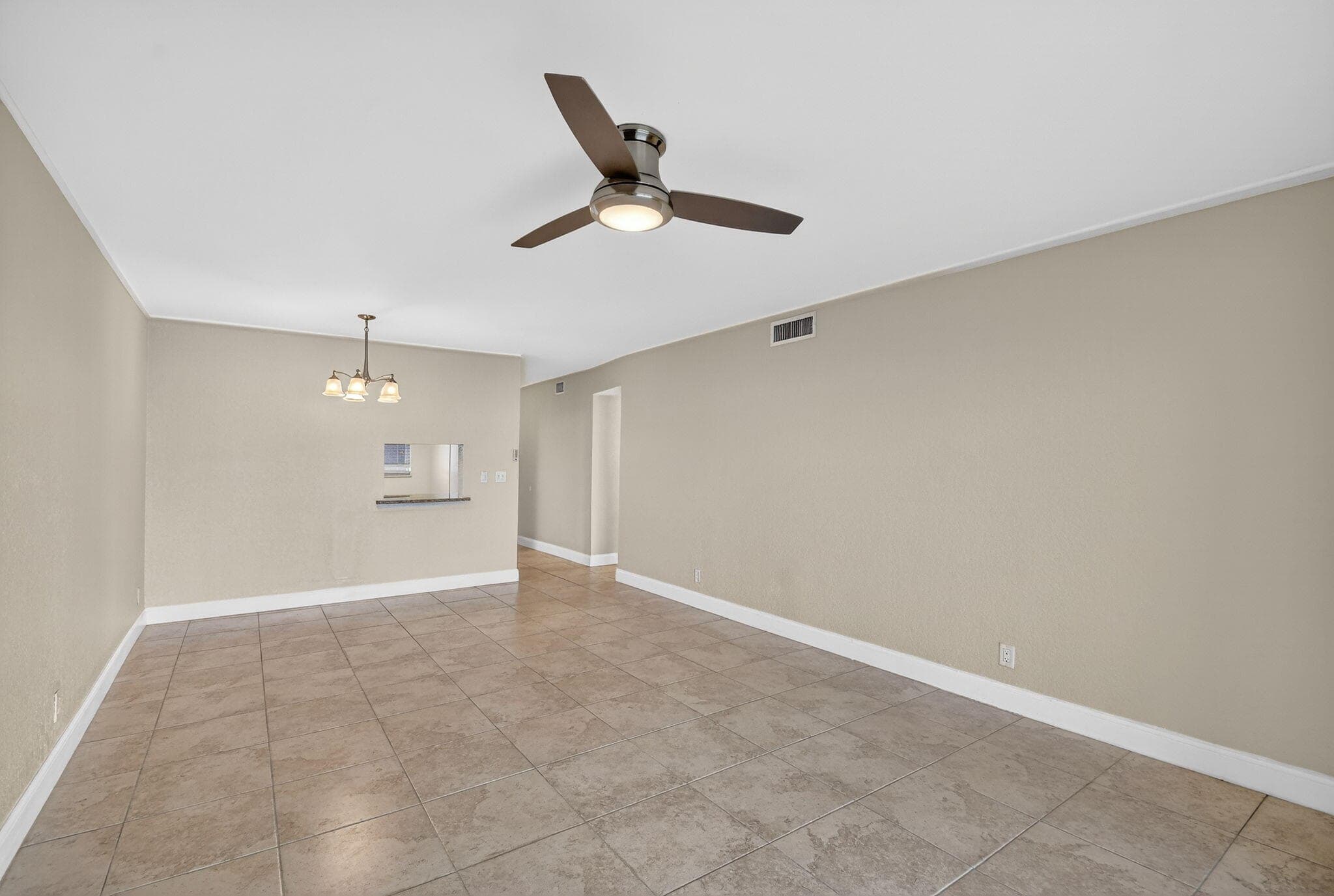 2615 NE 1st Court 312, Boynton Beach, FL 33435 — photo 16 of 56