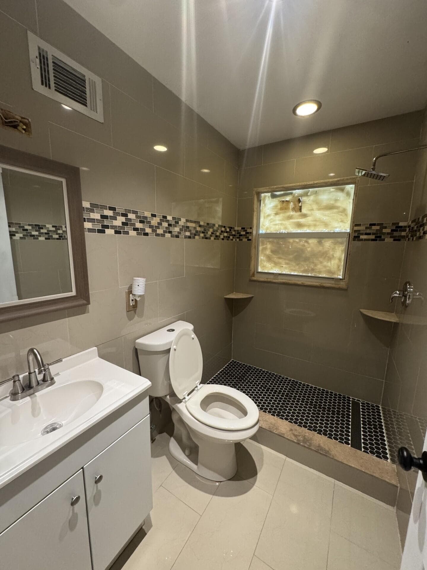 2110 Cortez Boulevard, Fort Pierce, FL 34982 — photo 10 of 30
