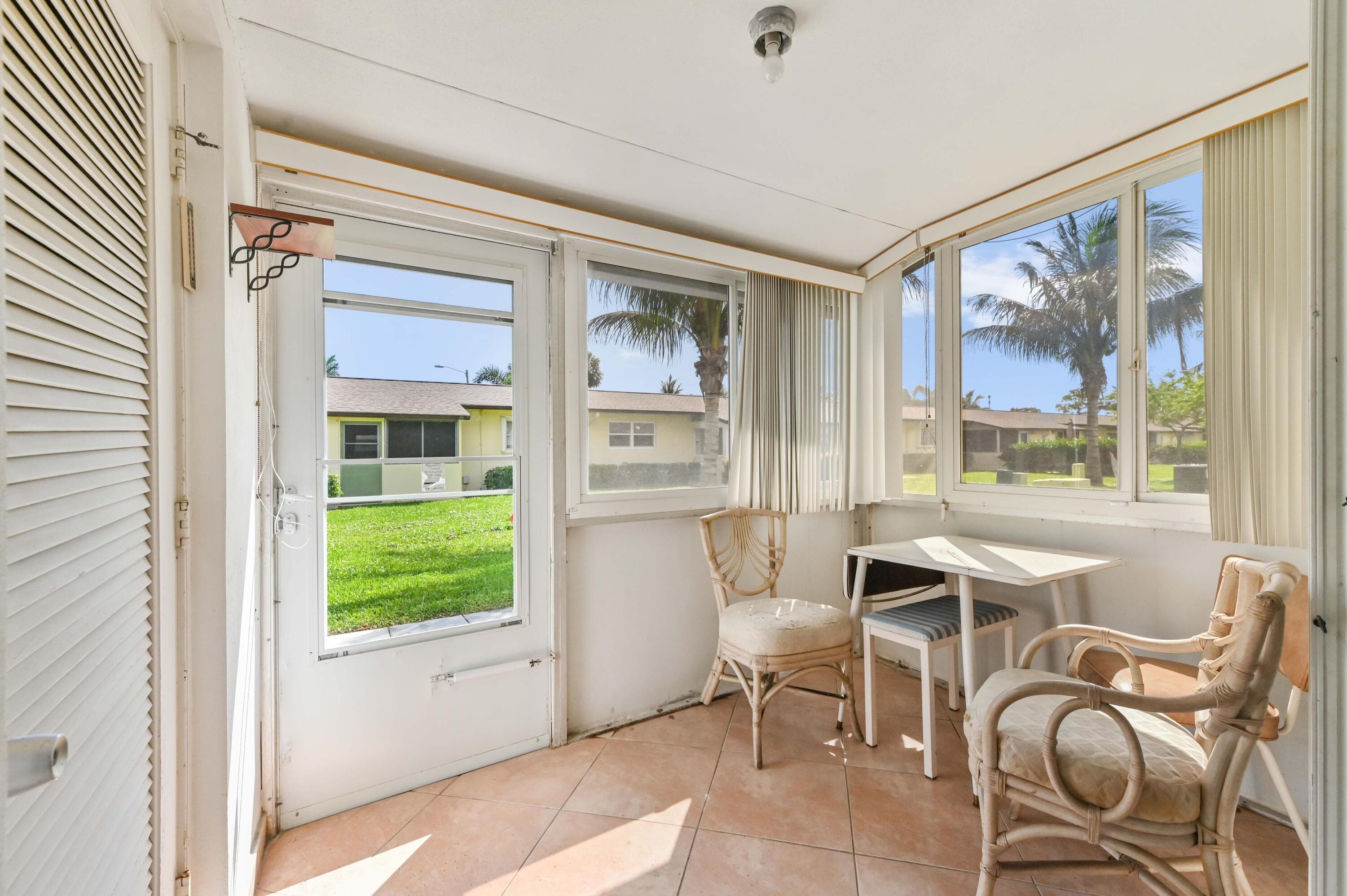 2915 Crosley Drive W Unit B, West Palm Beach, FL 33415 — photo 16 of 22