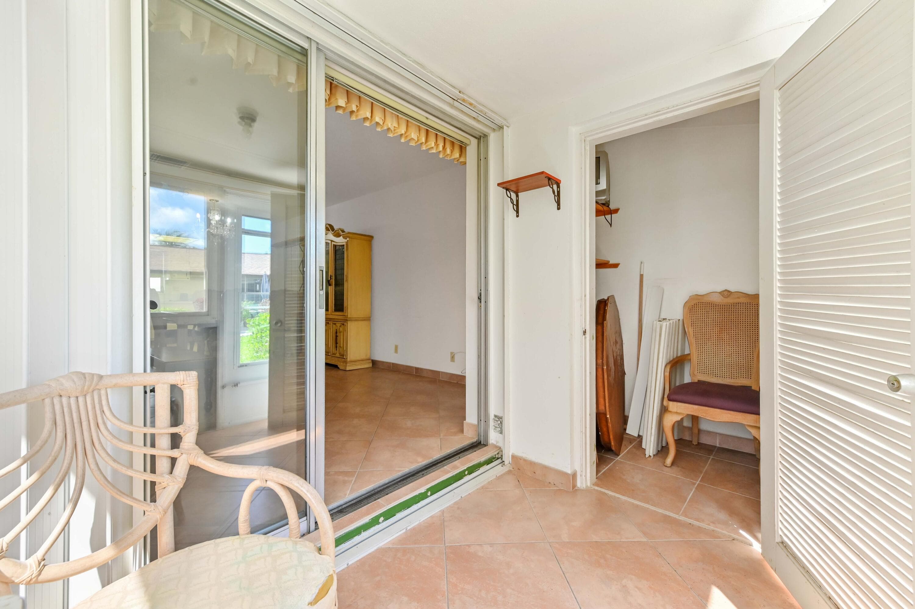2915 Crosley Drive W Unit B, West Palm Beach, FL 33415 — photo 19 of 22