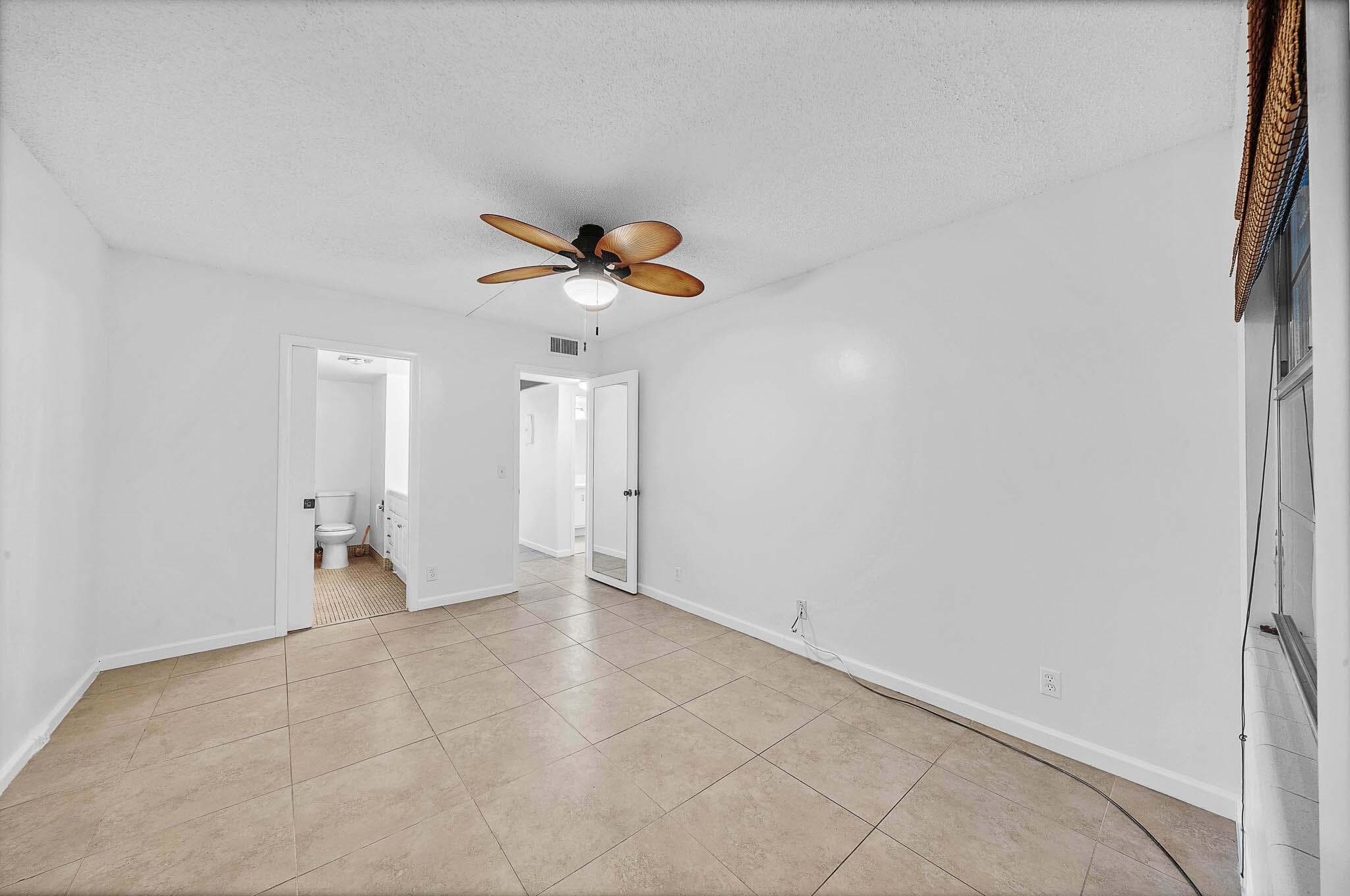 2049 Hythe C, Boca Raton, FL 33434 — photo 19 of 38