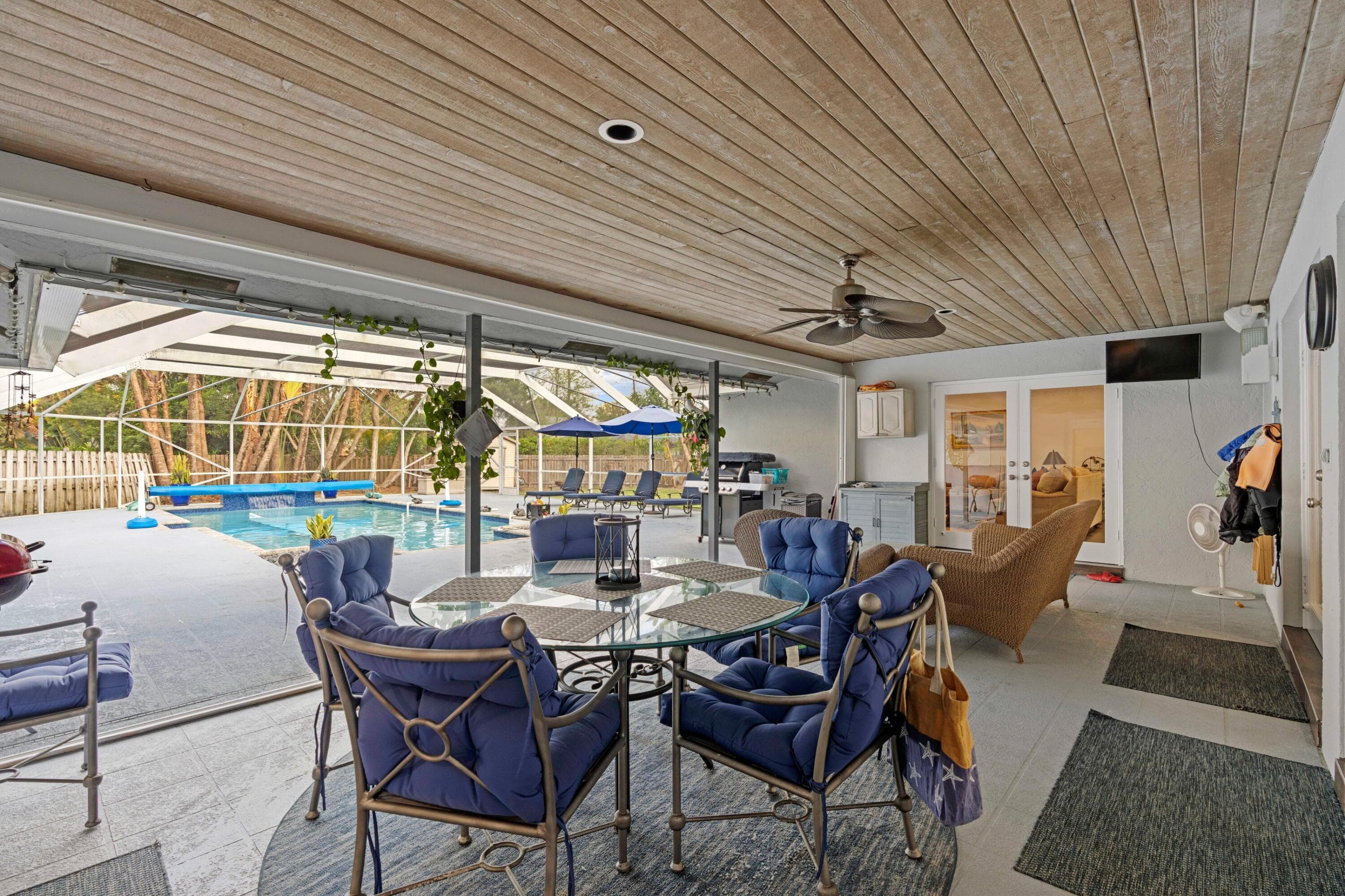 551 Kingsbury Terrace, Wellington, FL 33414 — photo 39 of 45