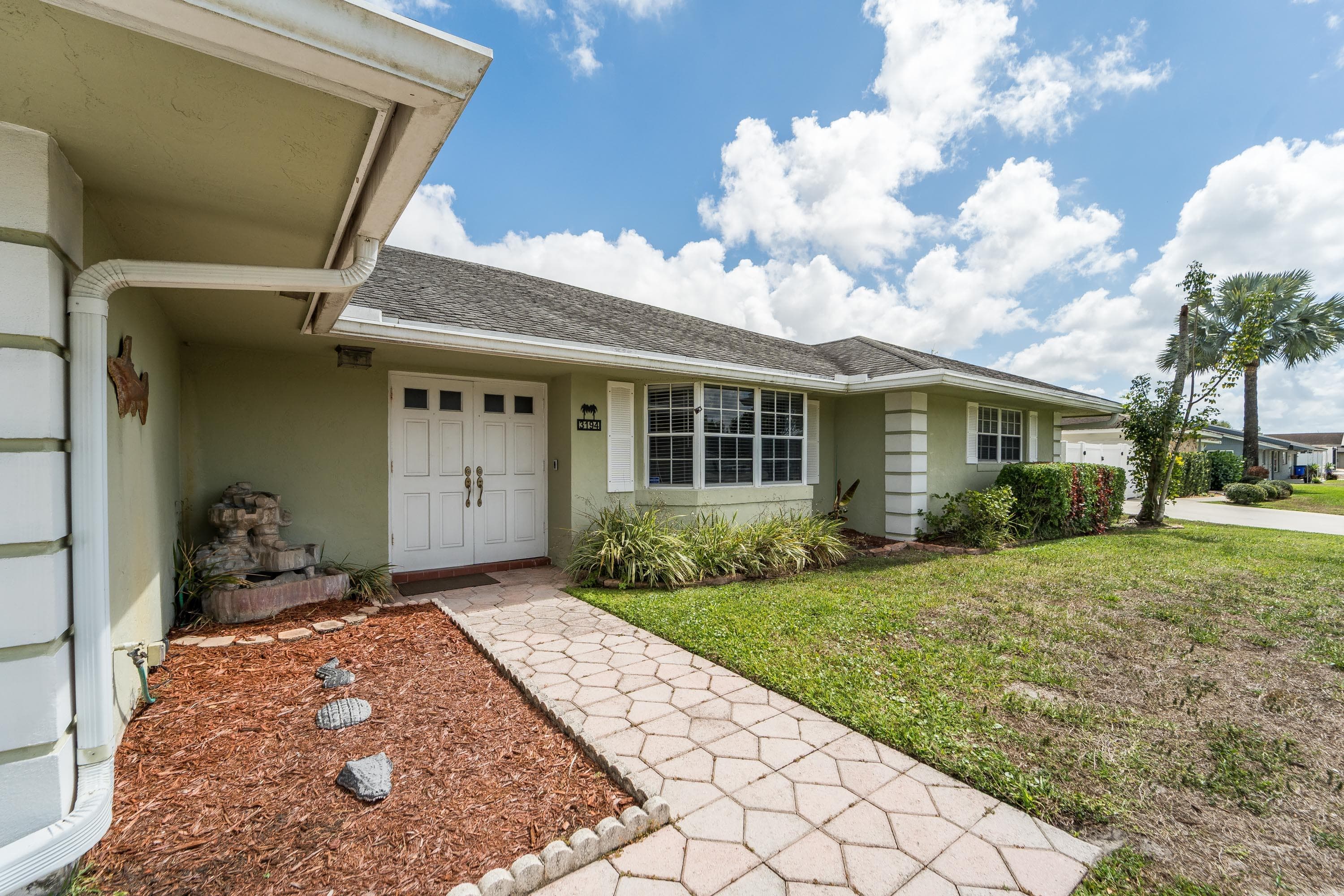 3194 Pebble Beach Drive, Lake Worth, FL 33467 — photo 3 of 57