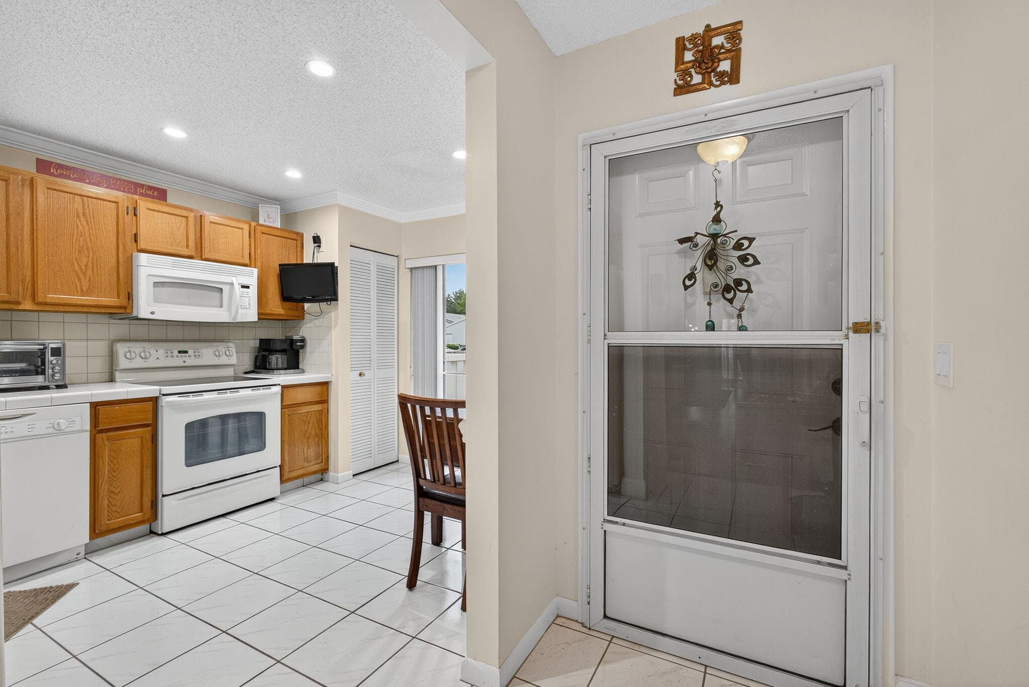 2640 Gately Drive W 406, West Palm Beach, FL 33415 — photo 10 of 56
