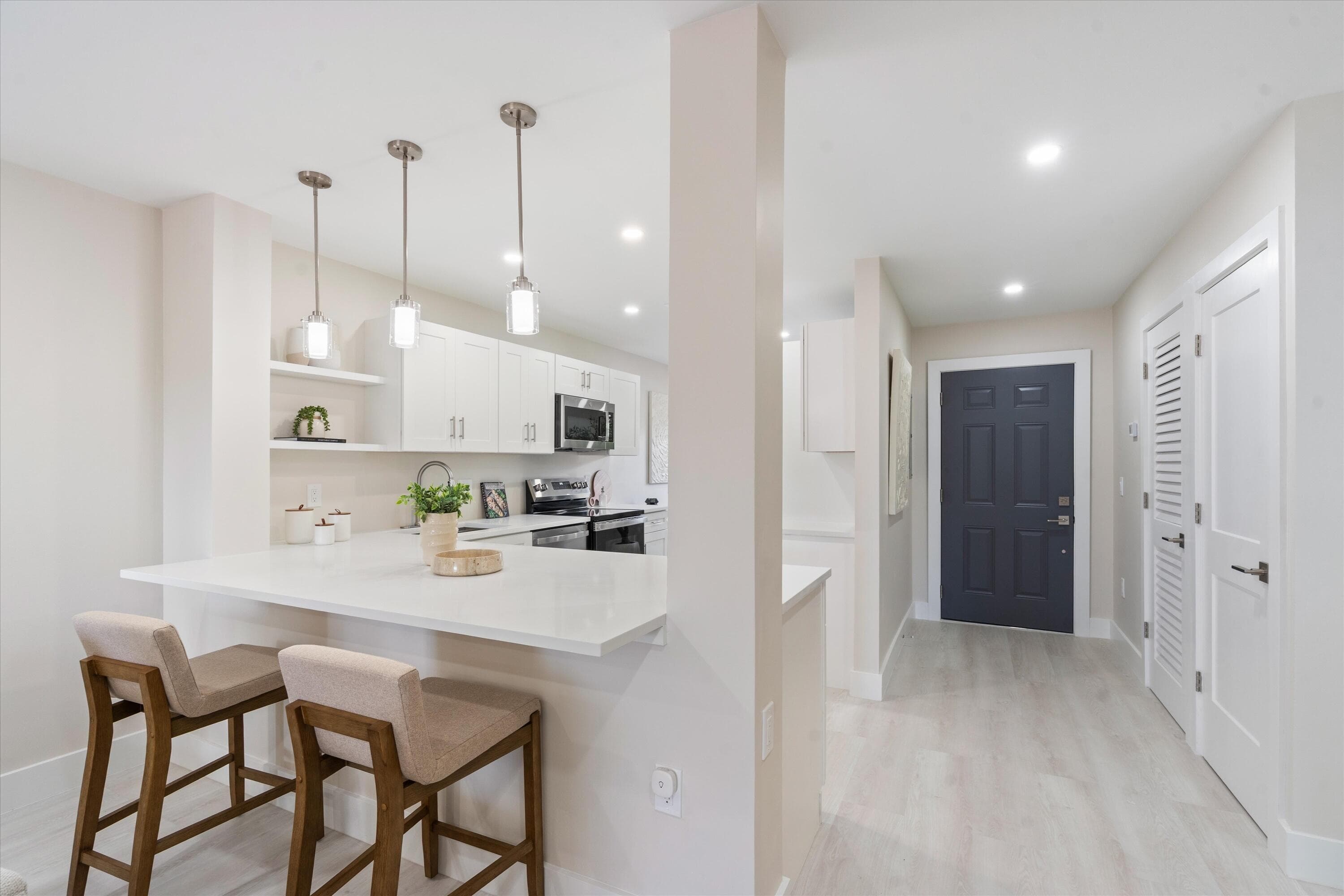 47 Stratford Lane W F, Boynton Beach, FL 33436 — photo 5 of 46