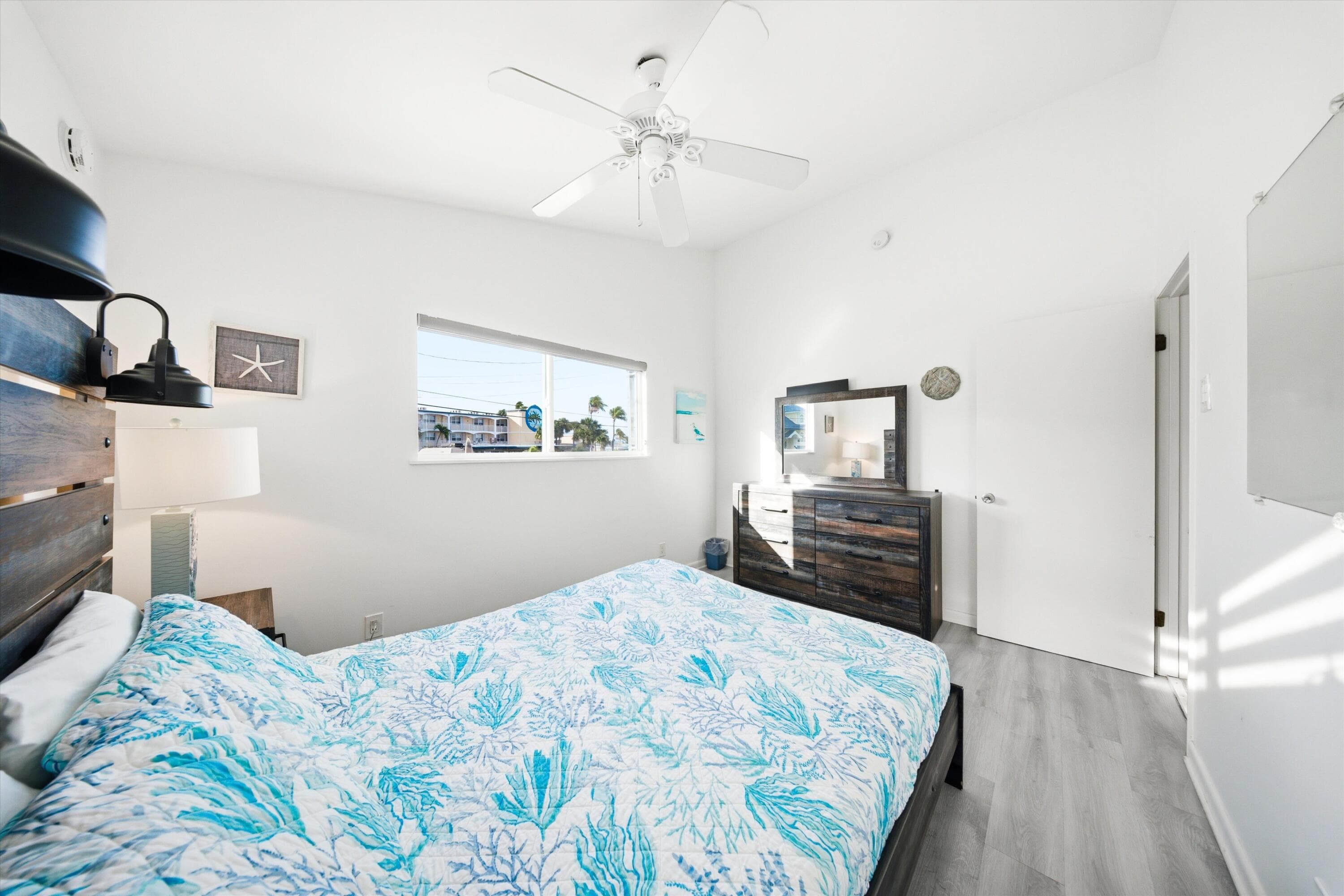 350 E Ocean Drive, Key Colony Beach, FL 33051 — photo 52 of 82