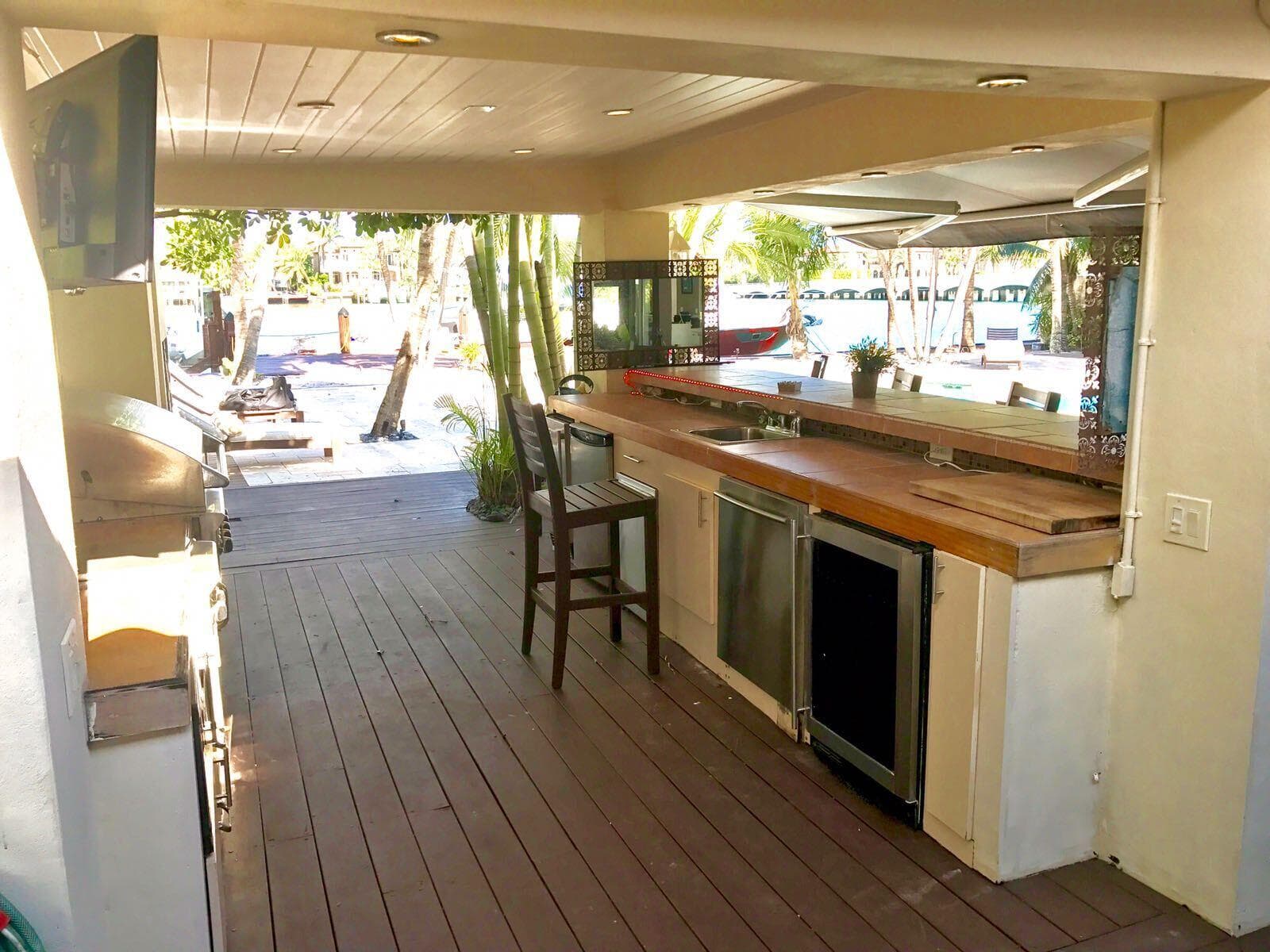 185 Palm Avenue, Miami Beach, FL 33139 — photo 37 of 38