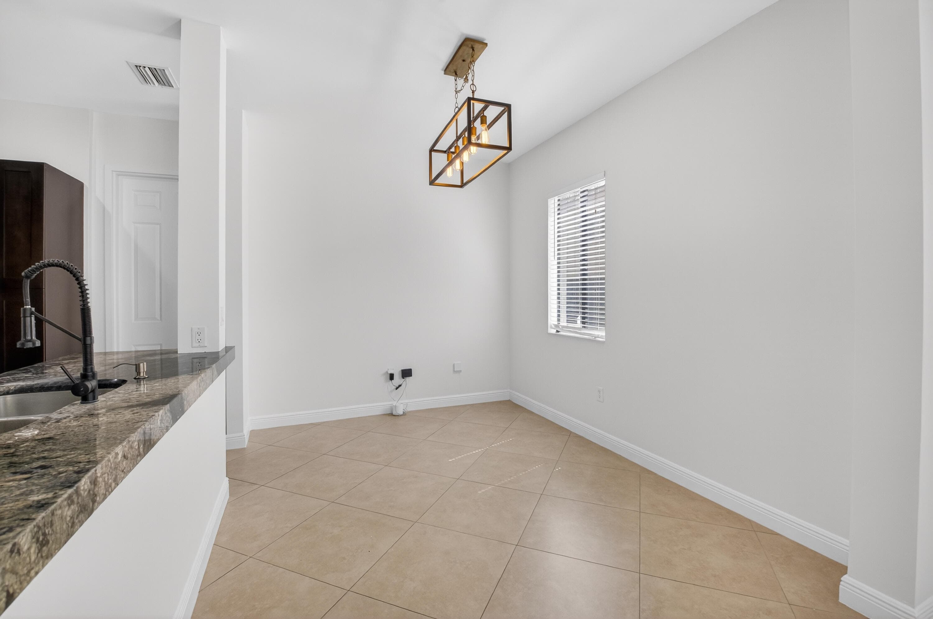 2515 Venetian Court, Boynton Beach, FL 33426 — photo 7 of 32