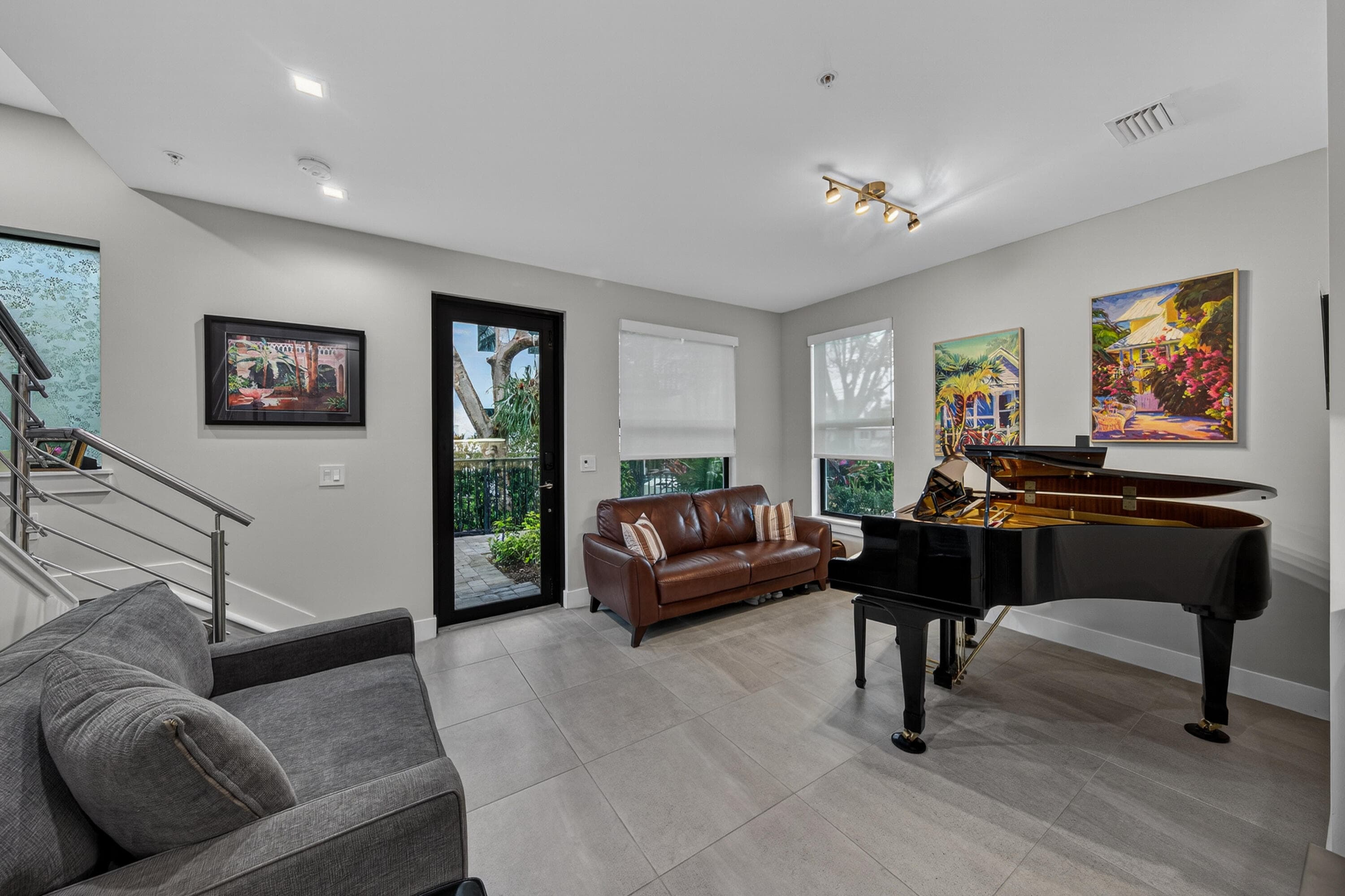 615 NE 22nd Drive, Wilton Manors, FL 33305 — photo 3 of 49