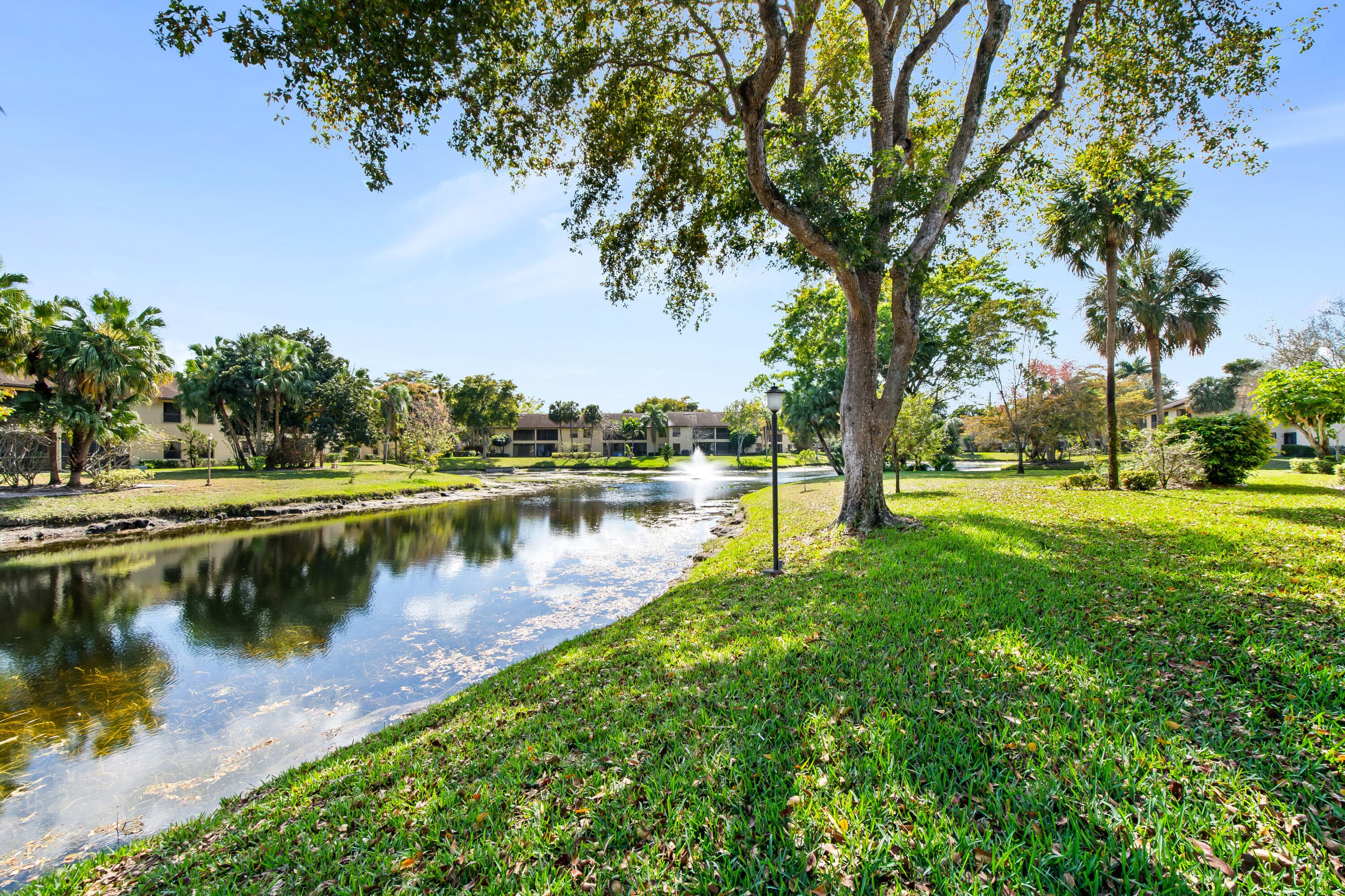 3039 Carambola Cir Circle 3039, Coconut Creek, FL 33066 — photo 19 of 33