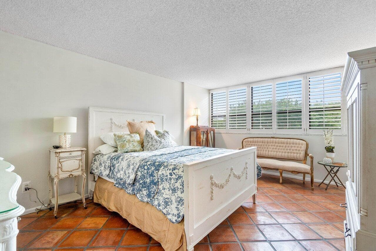899 Jeffery Street 3050, Boca Raton, FL 33487 — photo 10 of 31