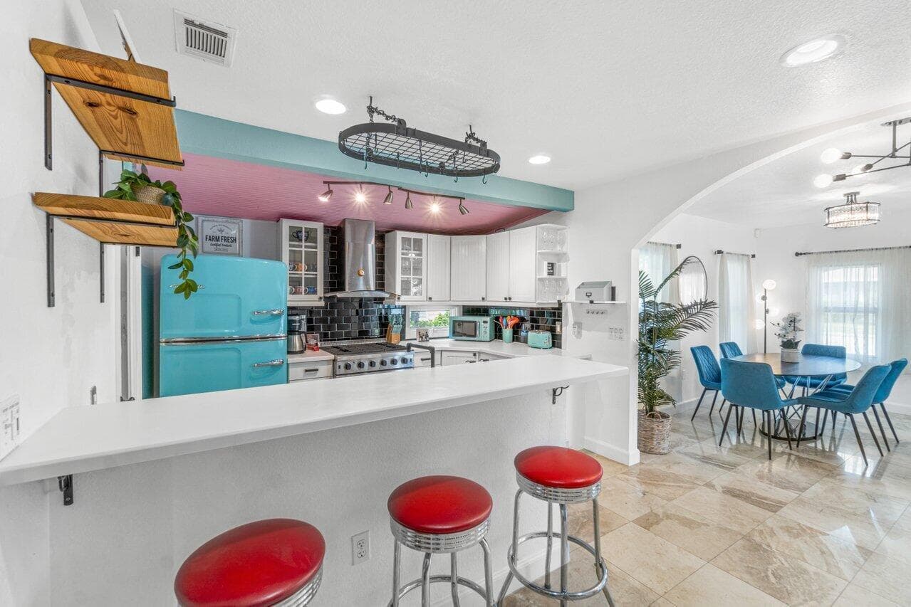 1911 Parker Avenue, West Palm Beach, FL 33401 — photo 19 of 111
