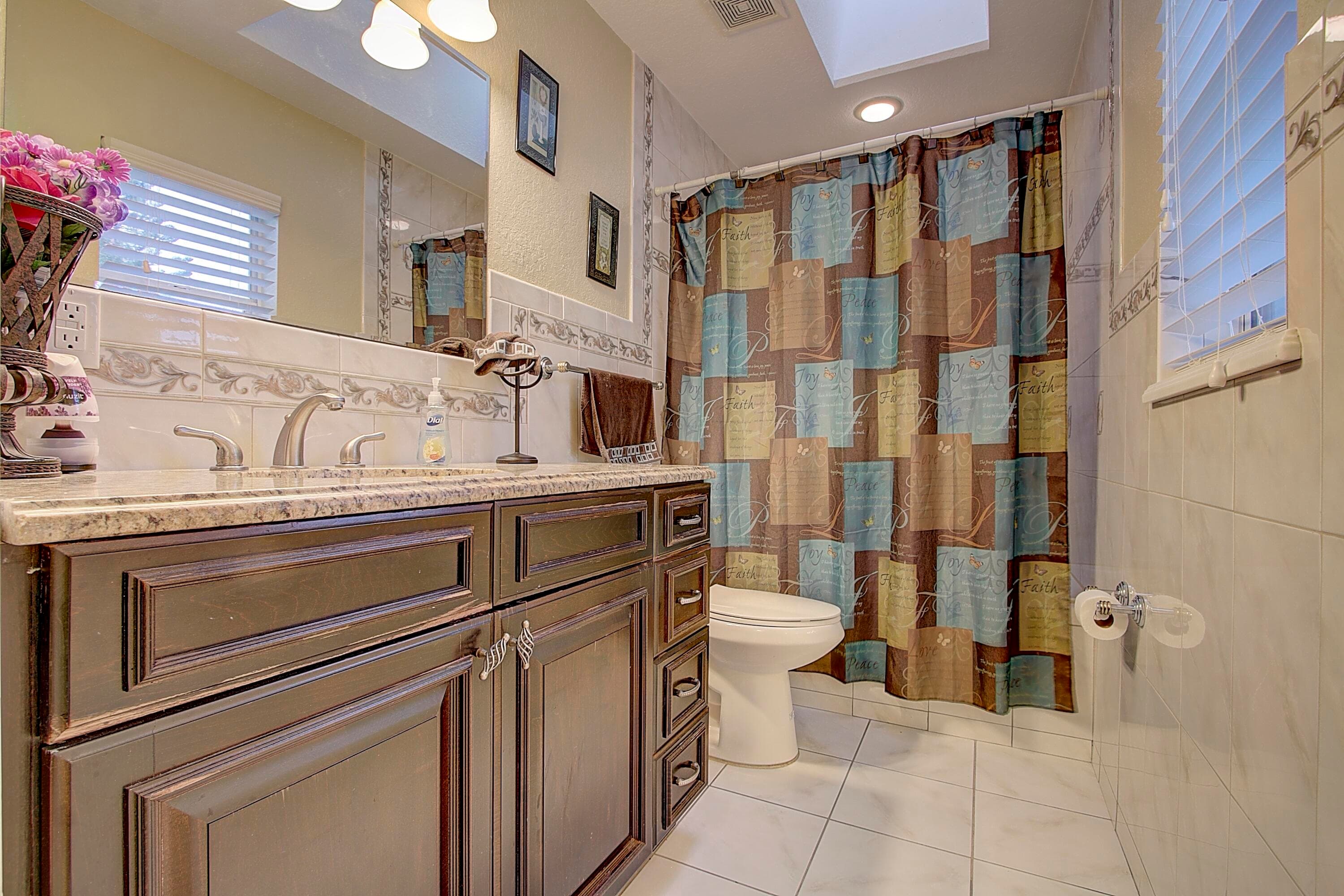 669 Howard Street, Fort Pierce, FL 34982 — photo 10 of 16