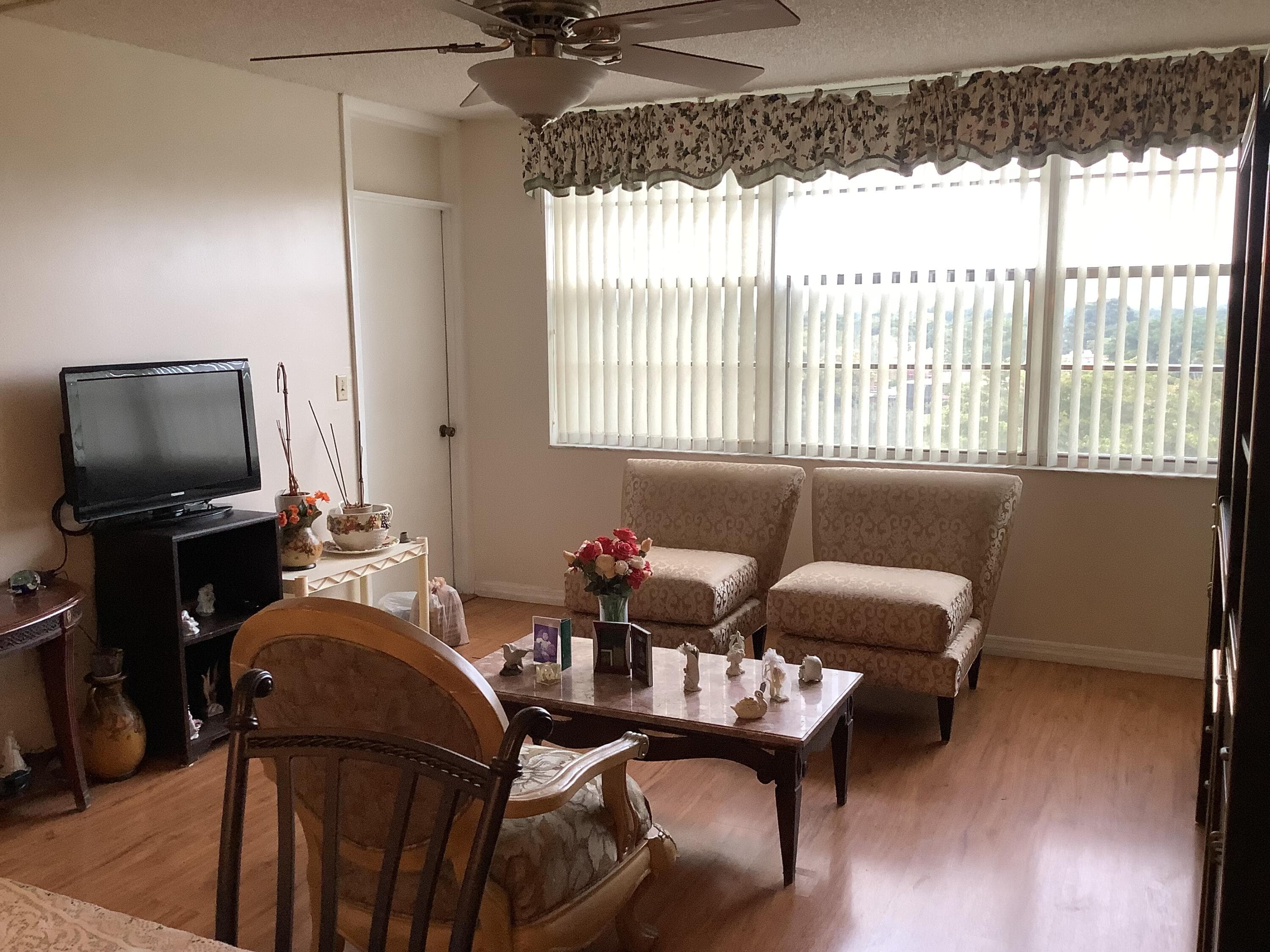 1300 Saint Charles Place Unit Ph13, Pembroke Pines, FL 33026 — photo 36 of 43