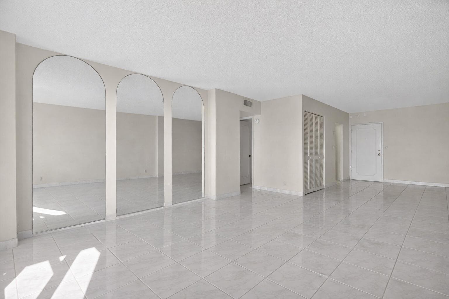 405 N Ocean Boulevard 1622, Pompano Beach, FL 33062 — photo 12 of 64